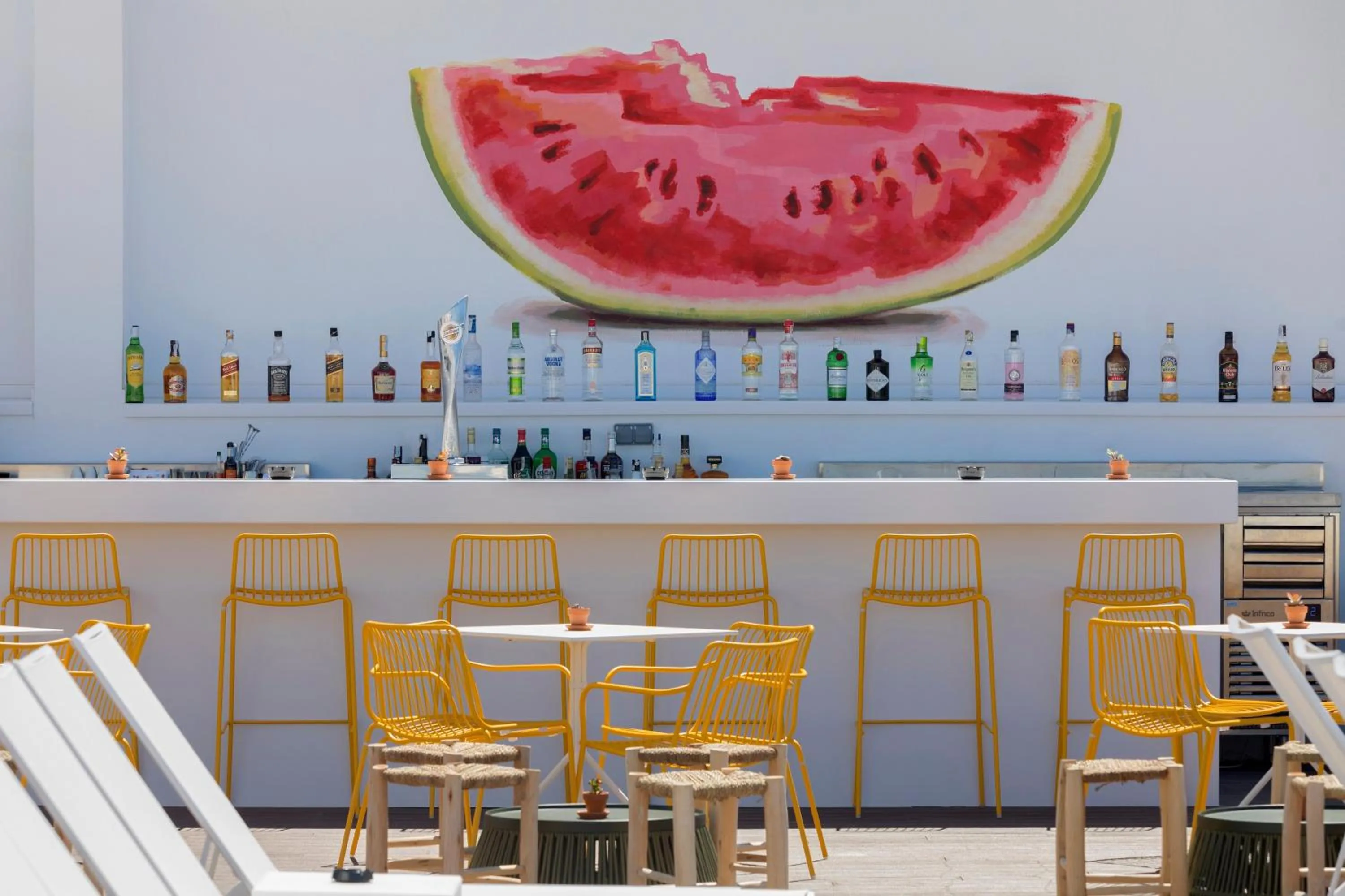 Swimming pool in whala!fun