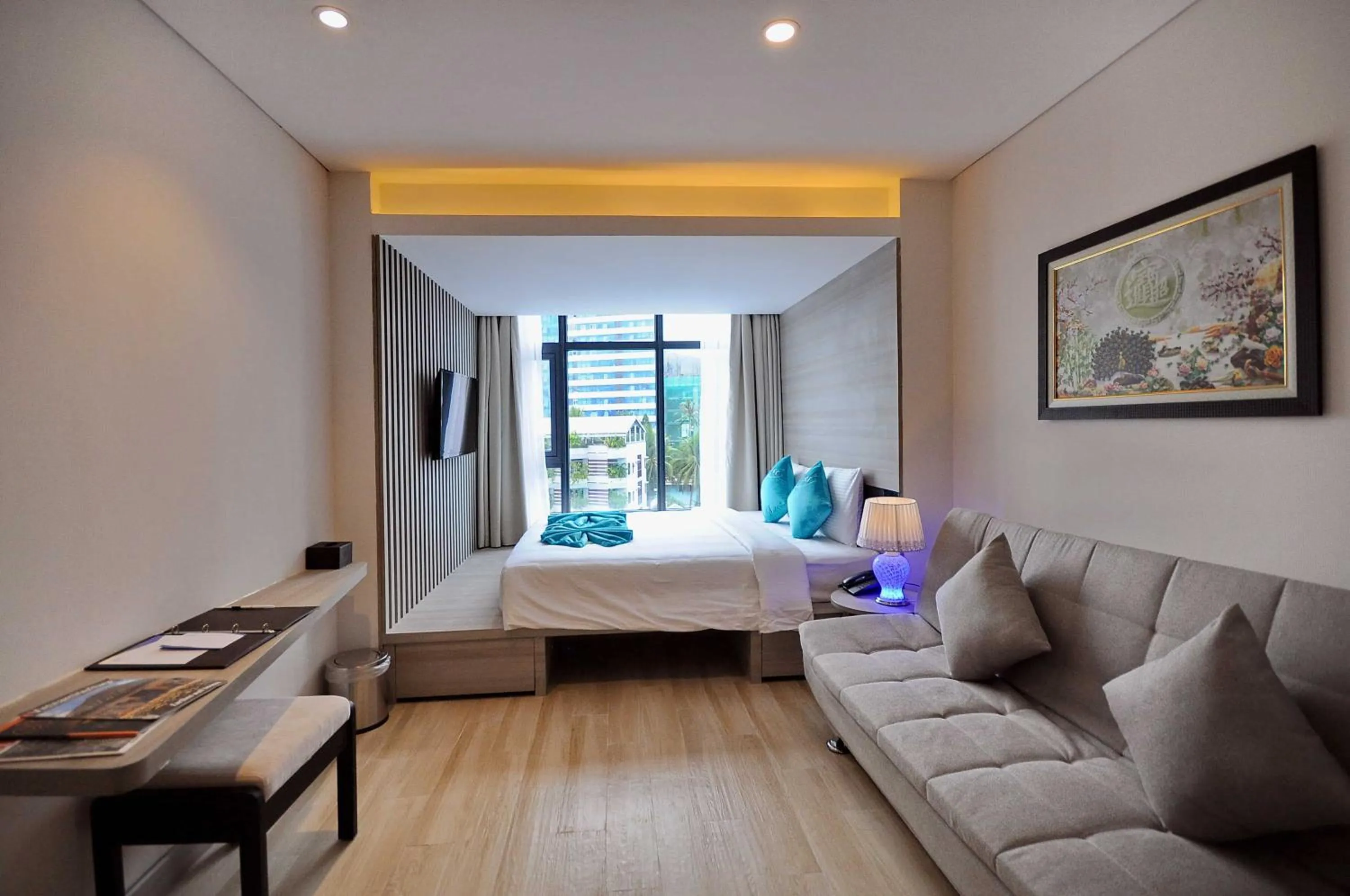 Bed in The MCR Luxury Nha Trang