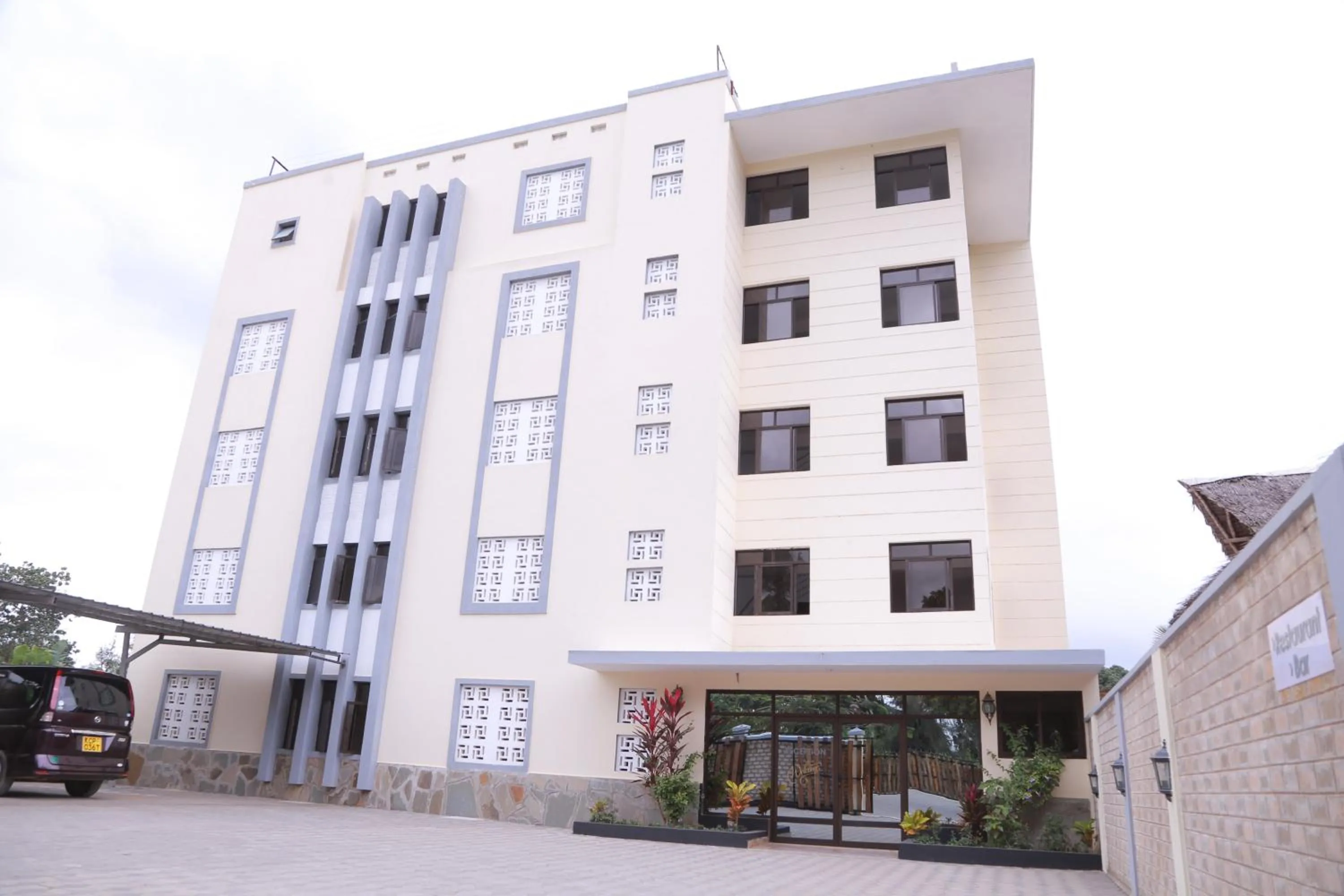 Property building in Mawenzi Resort -Mtwapa