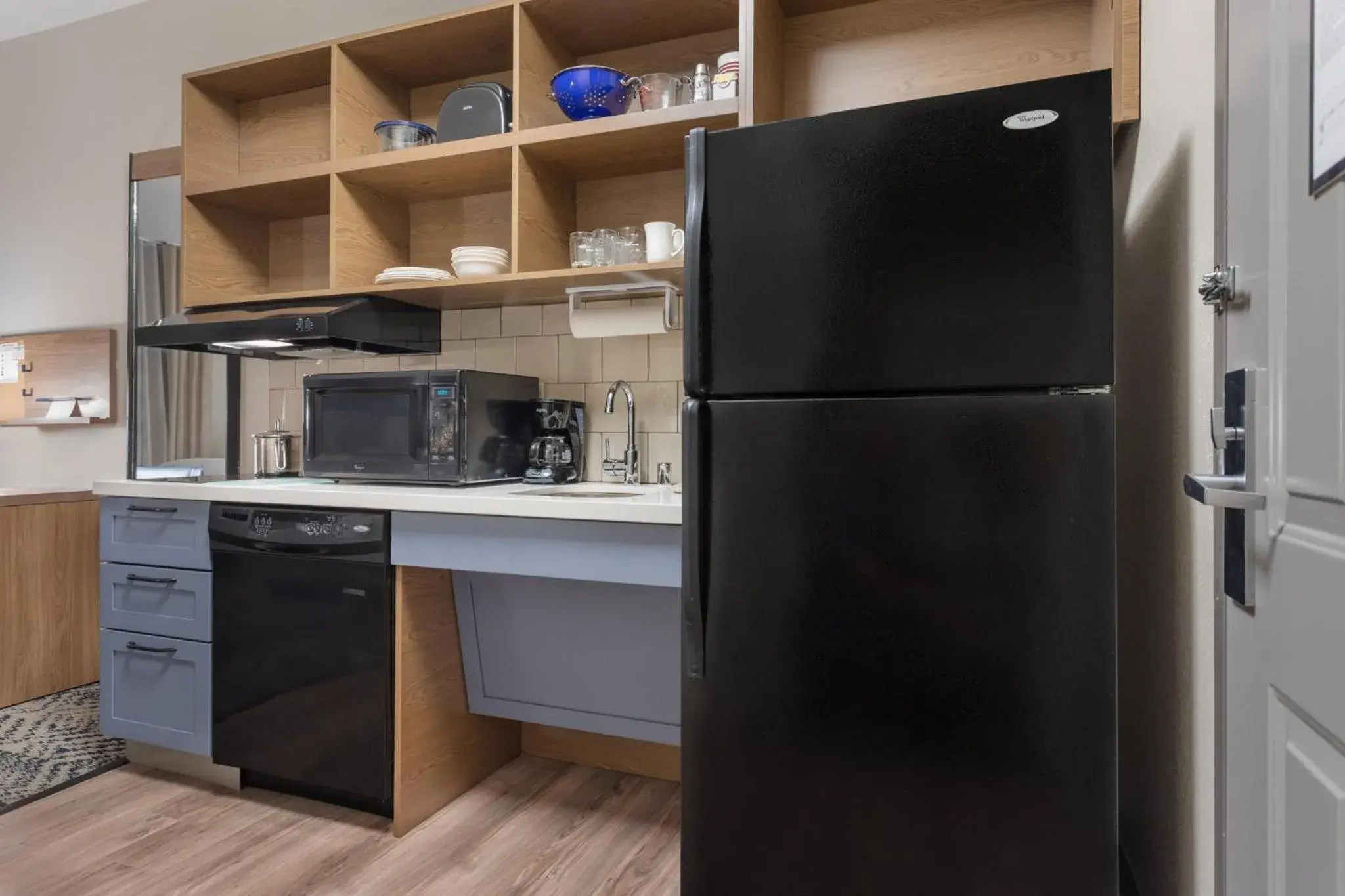 King Room - Disability Access in Candlewood Suites La Crosse by IHG King Room - Disability Access in Candlewood Suites La Crosse by IHG