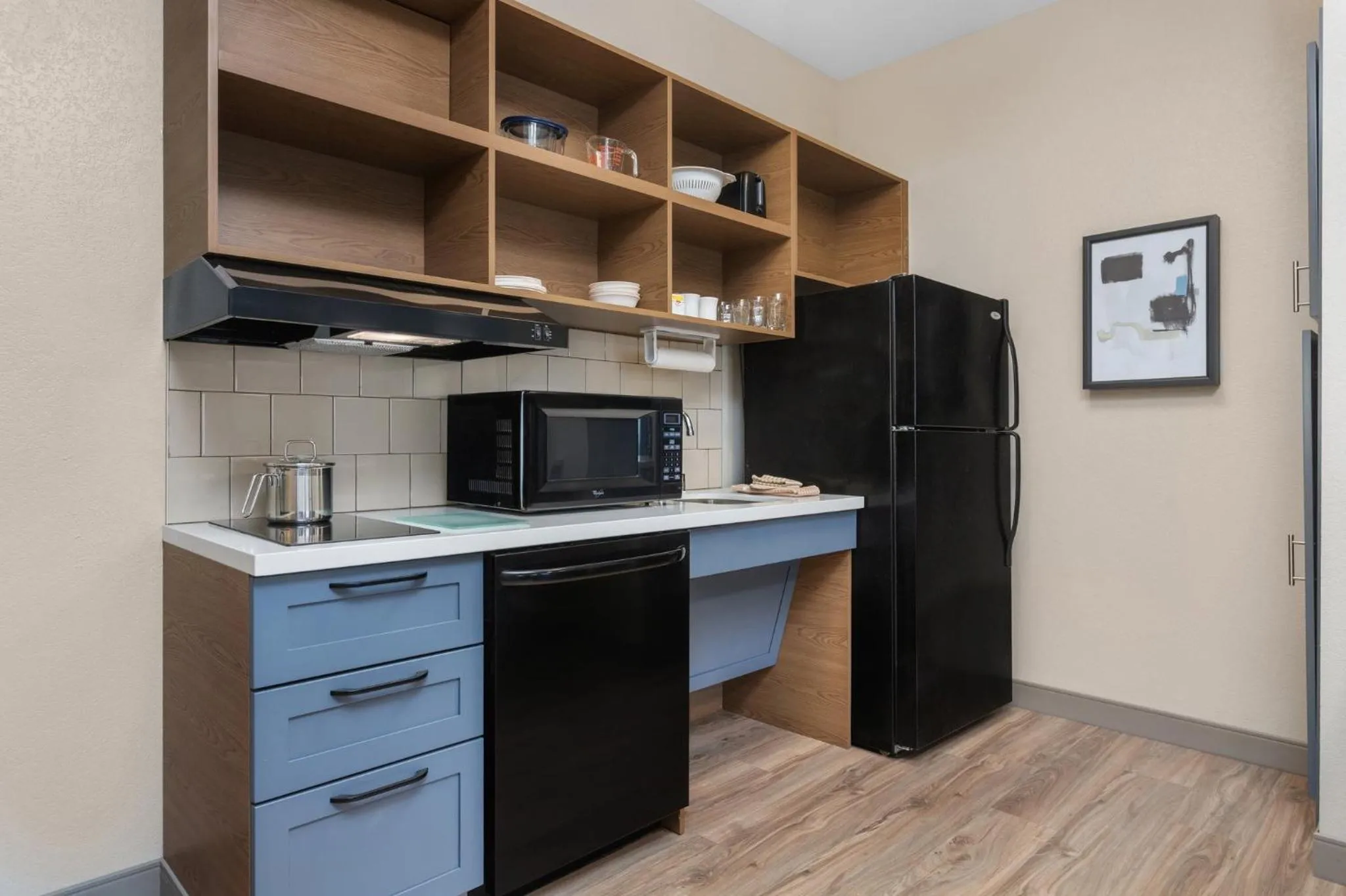 Photo of the whole room in Candlewood Suites La Crosse by IHG