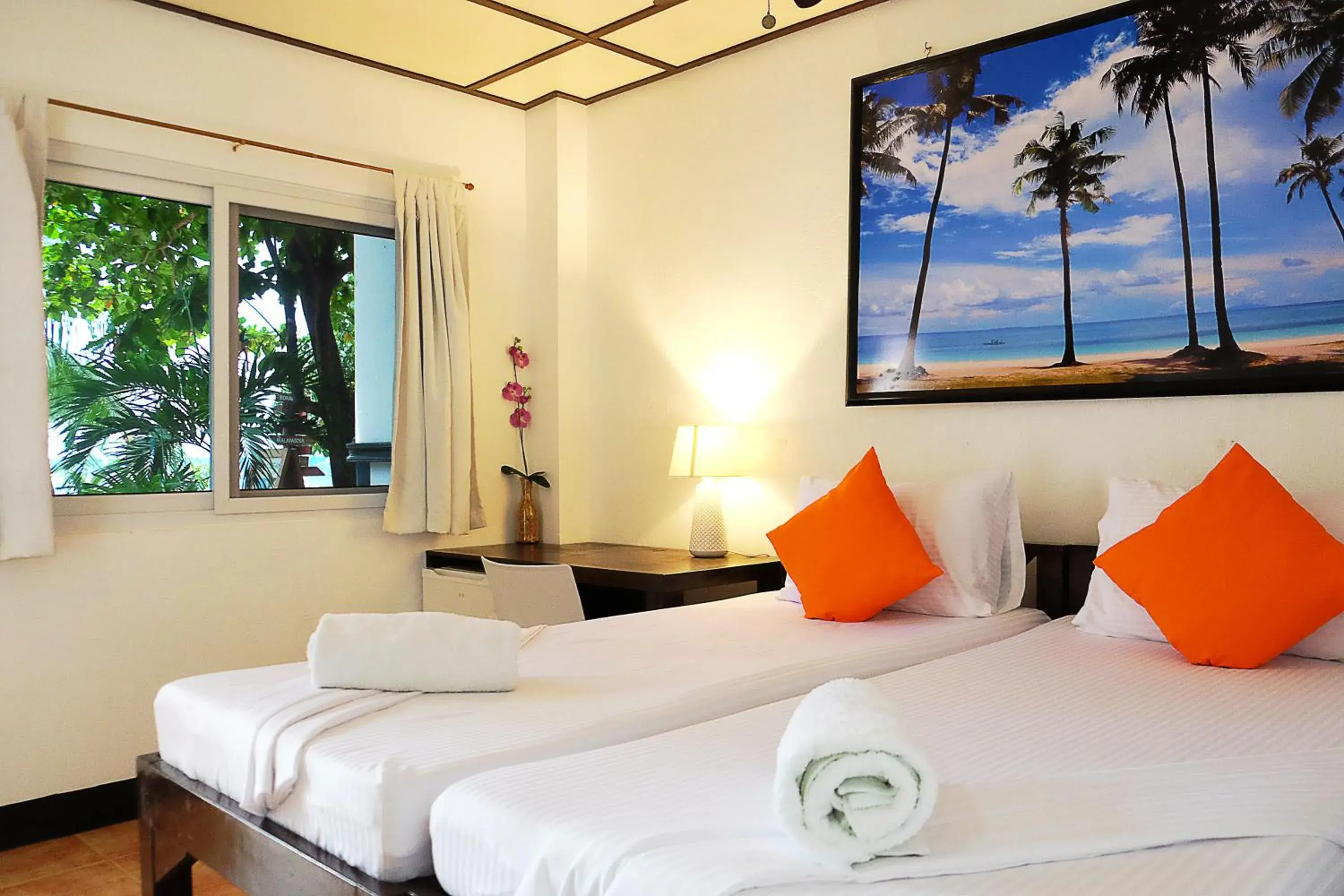 Bedroom, Bed in Hippocampus Beach Resort Bedroom, Bed in Hippocampus Beach Resort