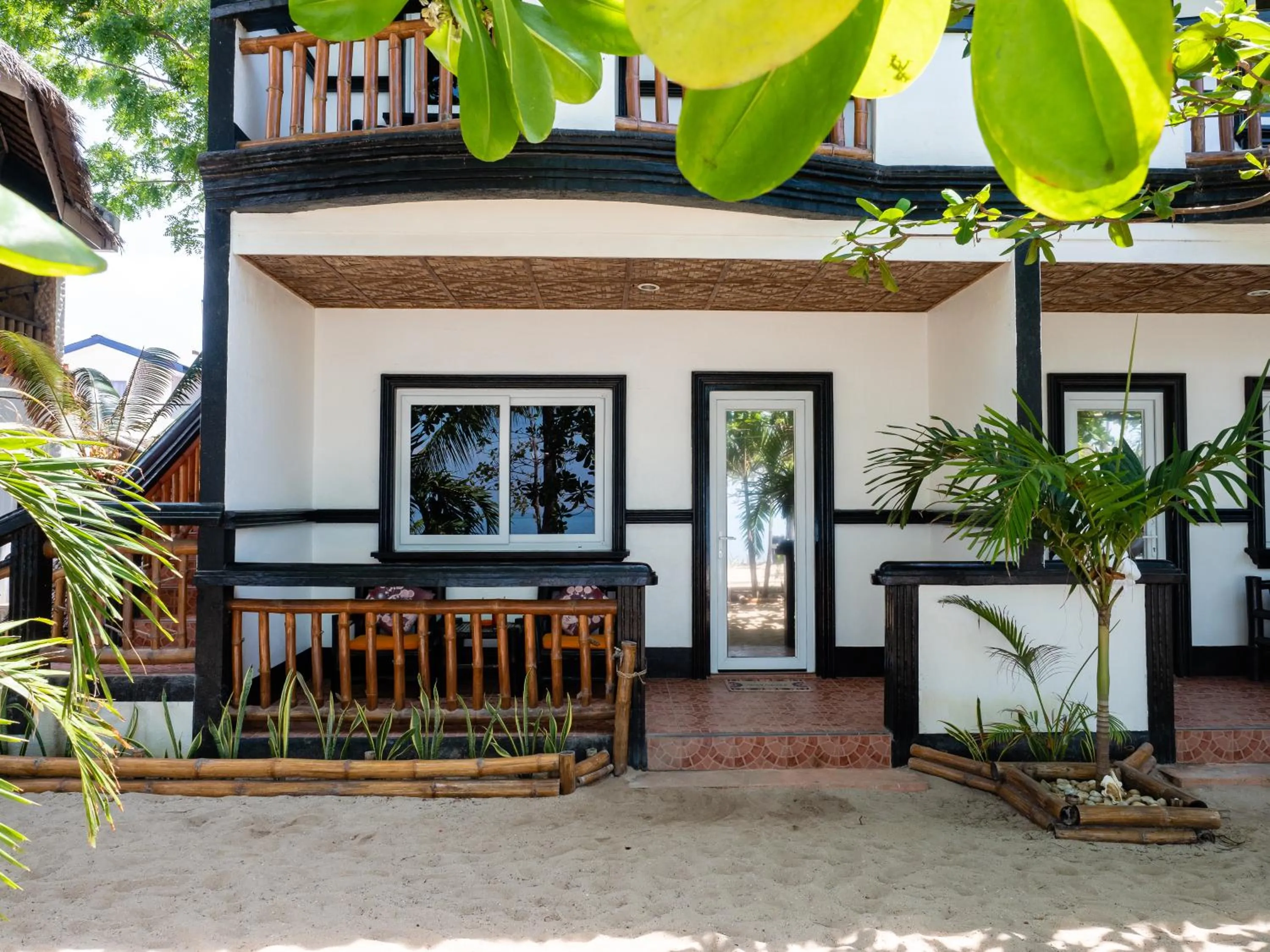 Balcony/Terrace in Hippocampus Beach Resort