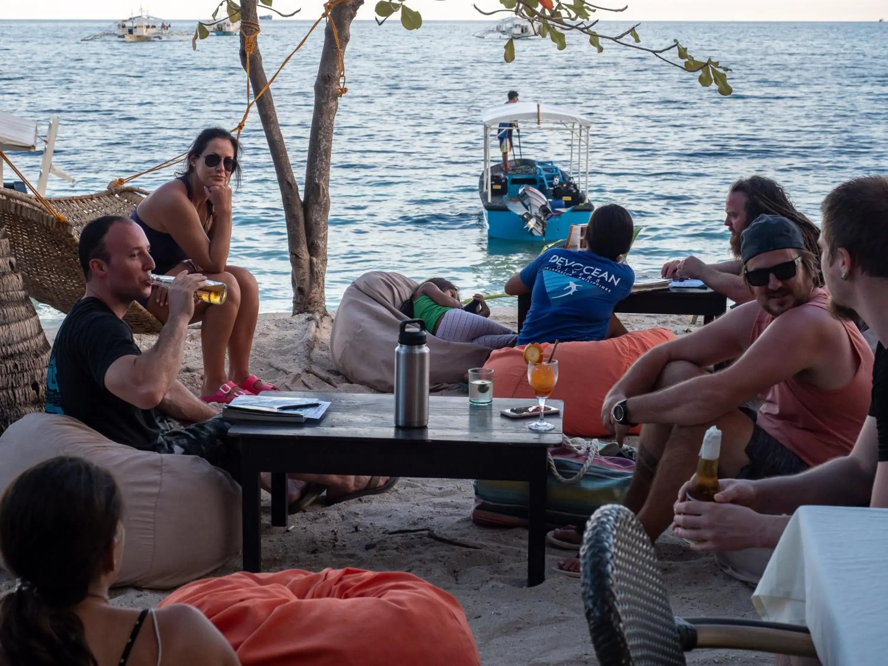 Restaurant/places to eat in Hippocampus Beach Resort Restaurant/places to eat in Hippocampus Beach Resort