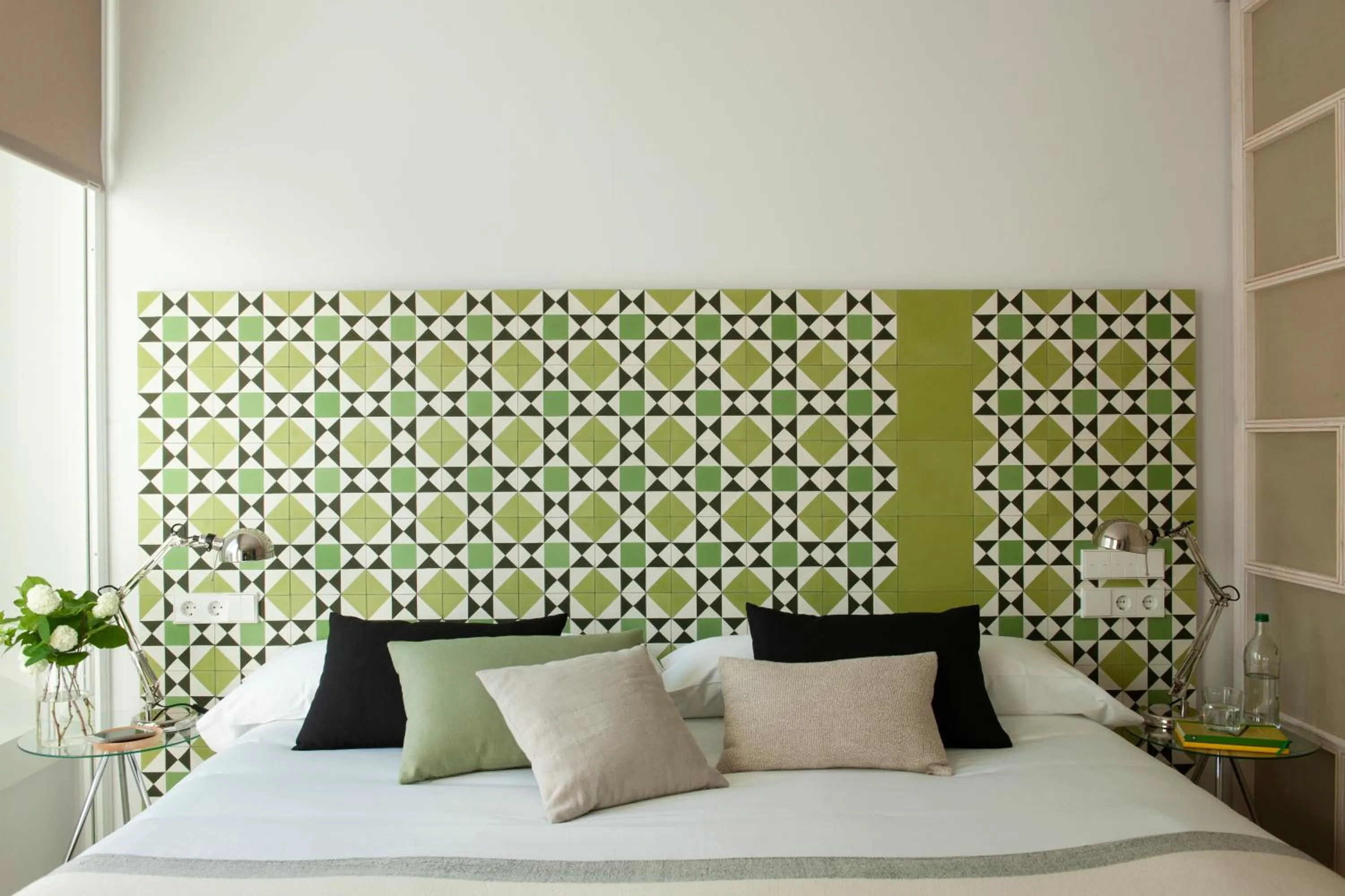 Bed in Eric Vökel Boutique Apartments - Hamburg Suites