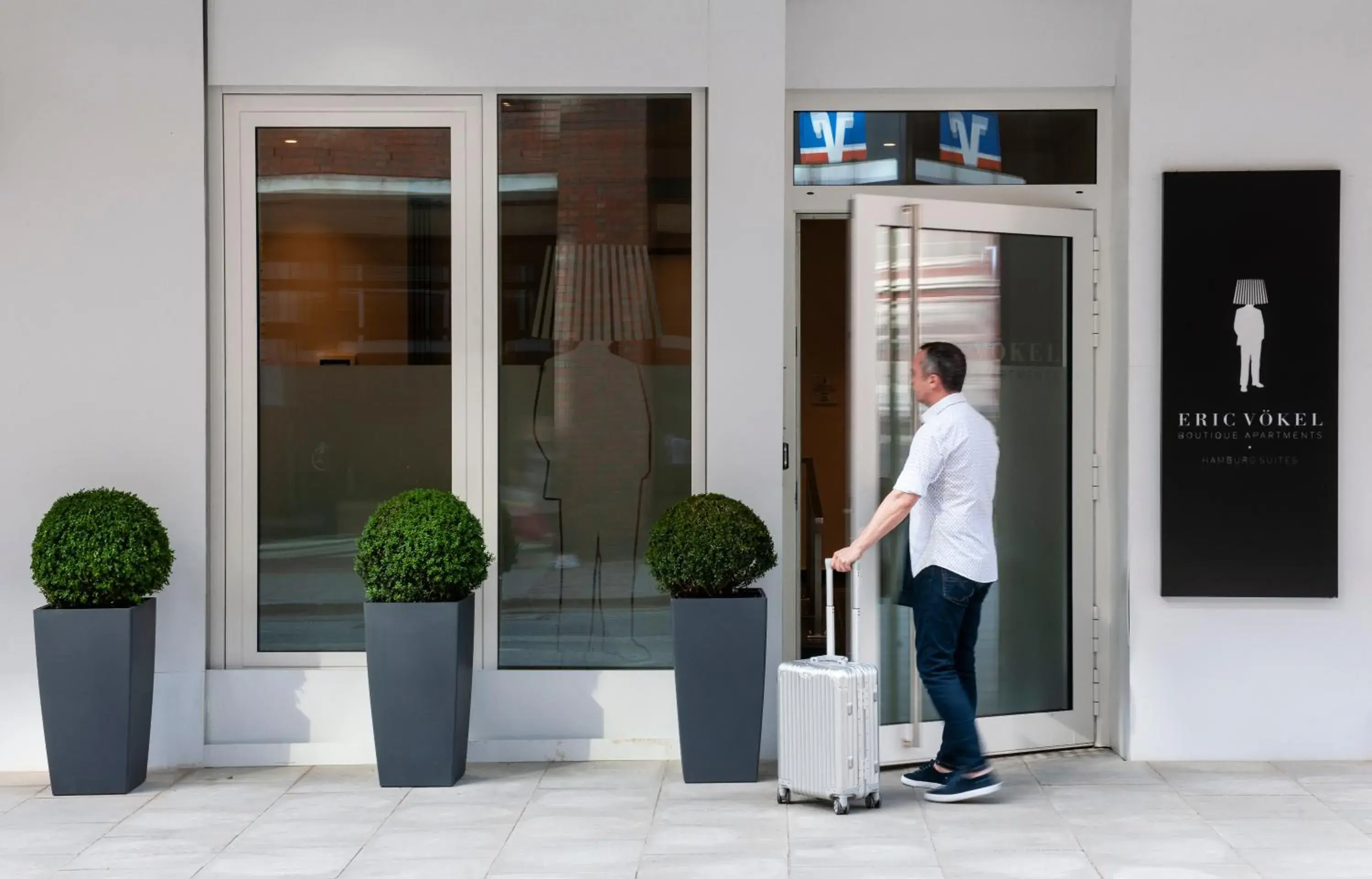 Facade/entrance in Eric Vökel Boutique Apartments - Hamburg Suites Facade/entrance in Eric Vökel Boutique Apartments - Hamburg Suites