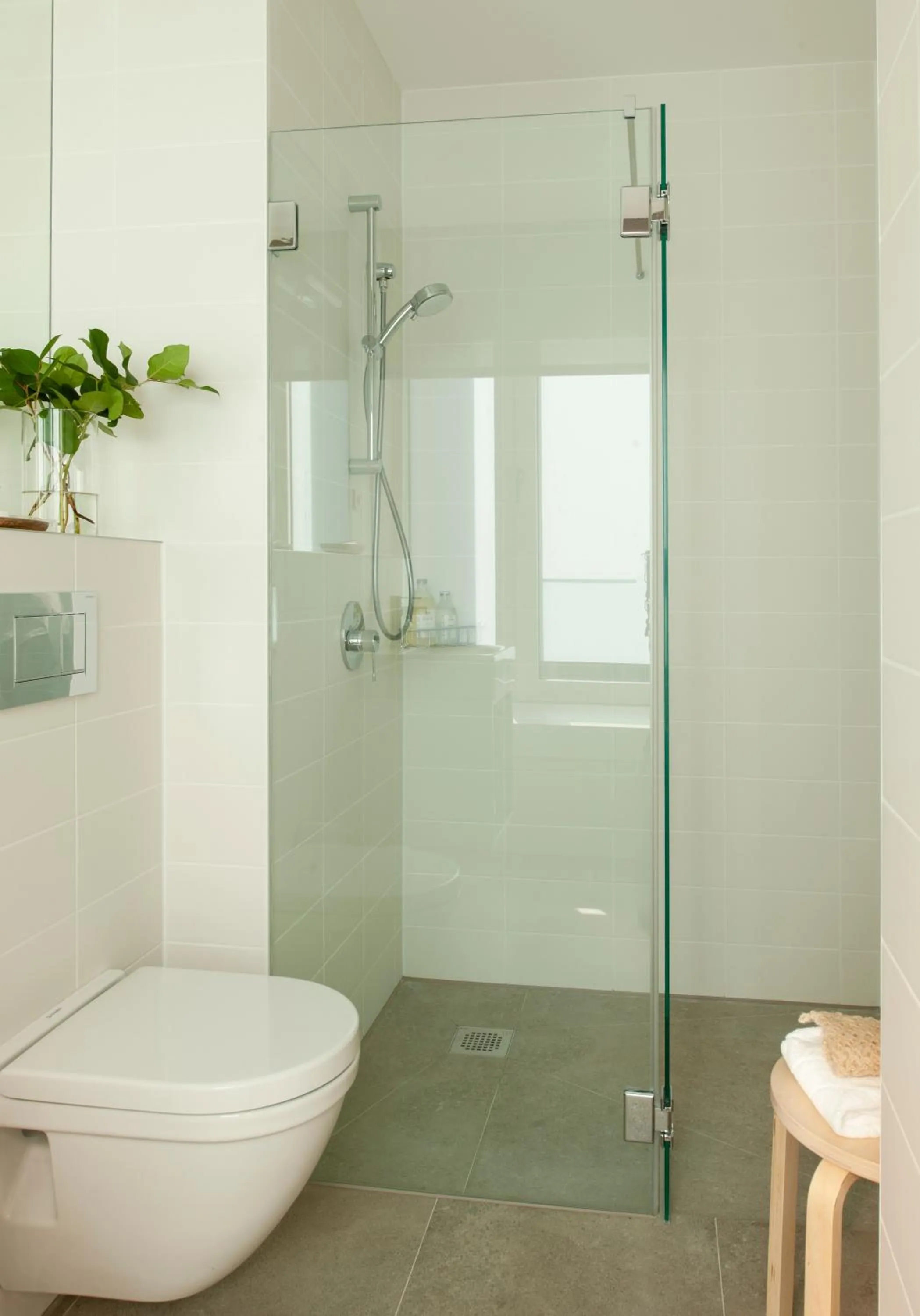 Shower in Eric Vökel Boutique Apartments - Hamburg Suites