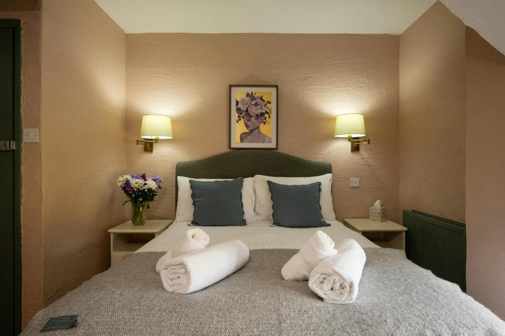 Bed in Blue Ball Inn