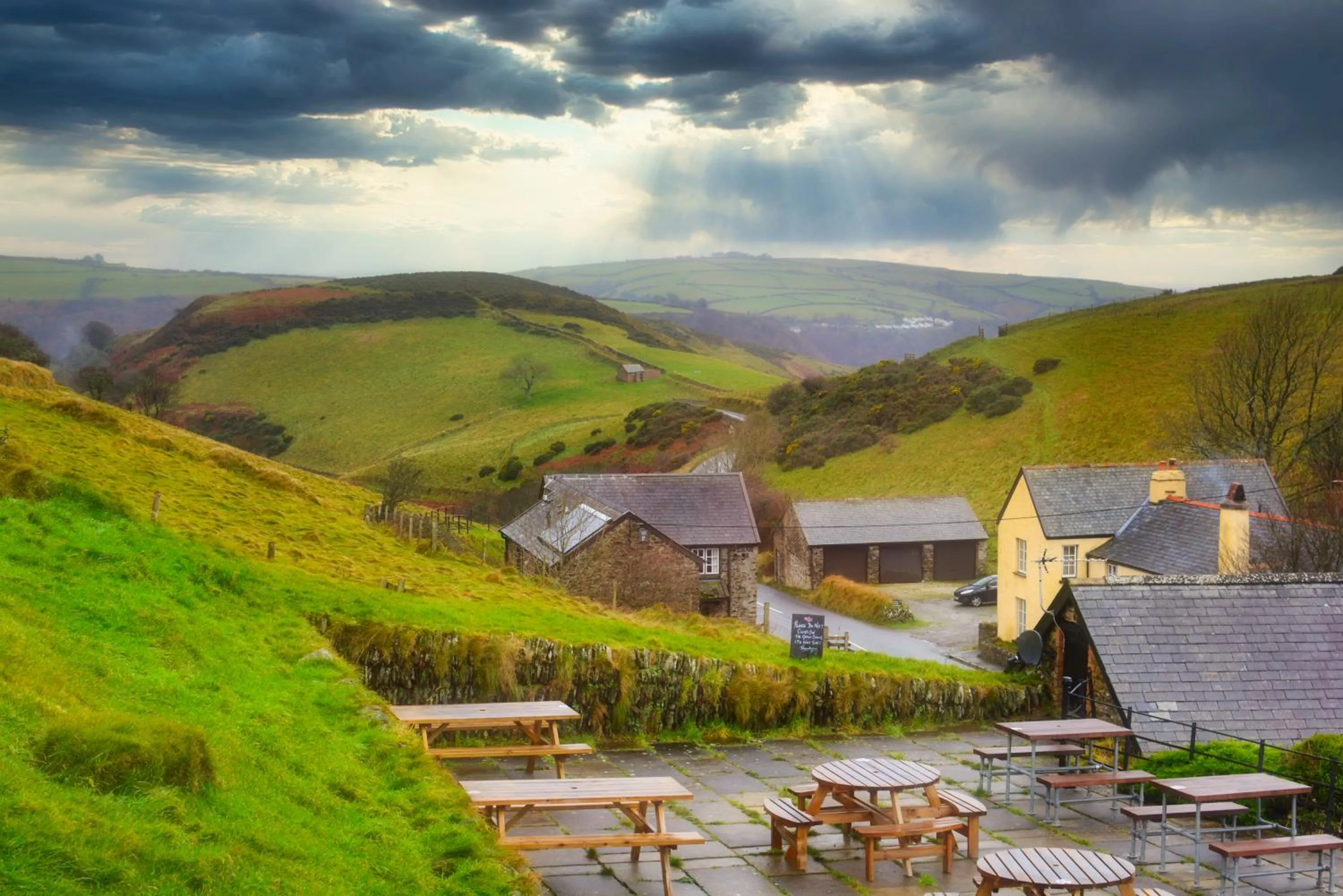 Natural landscape in Blue Ball Inn