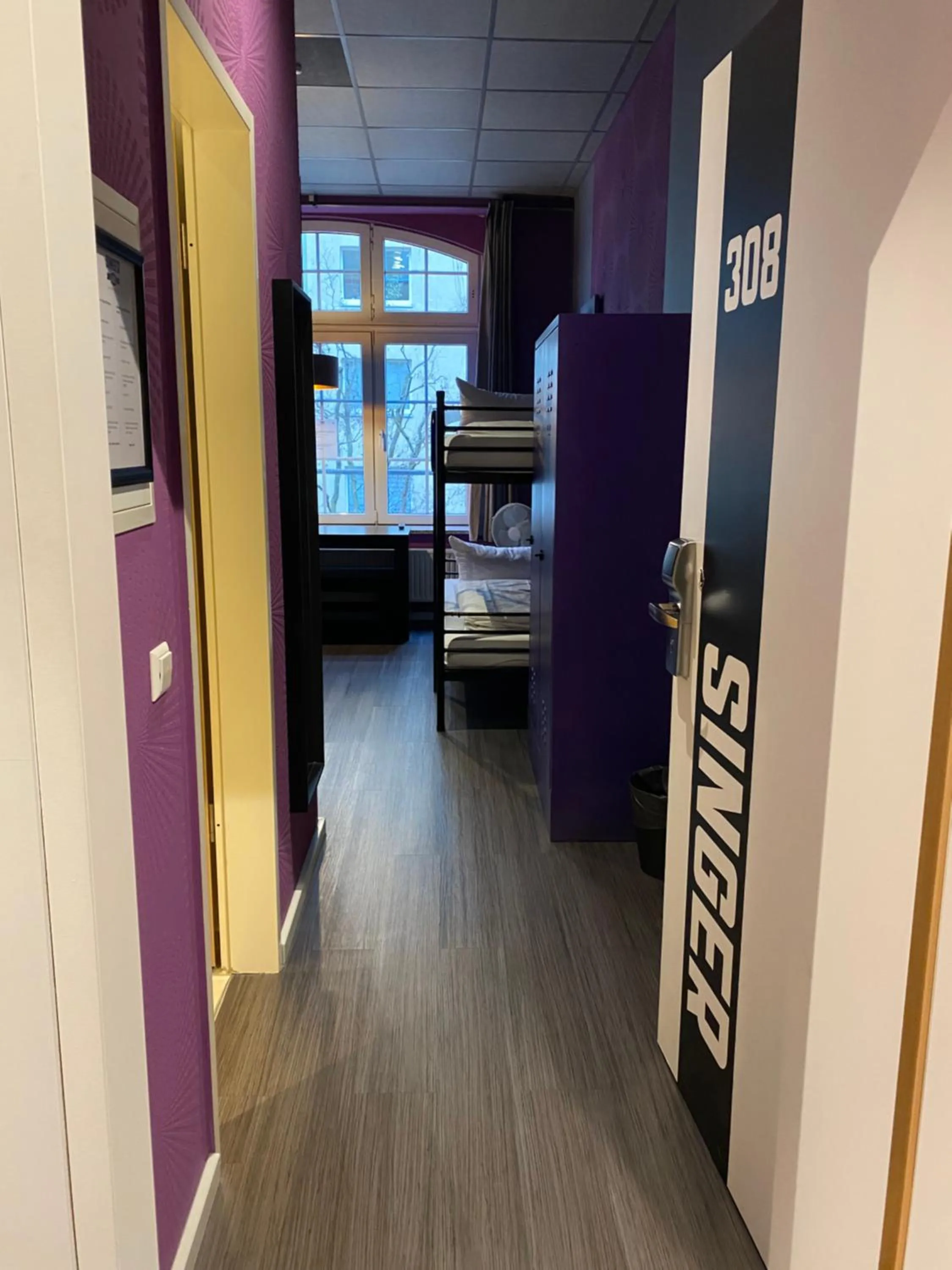 Text overlay in Singer109 Hostel, Hotel & Apartment