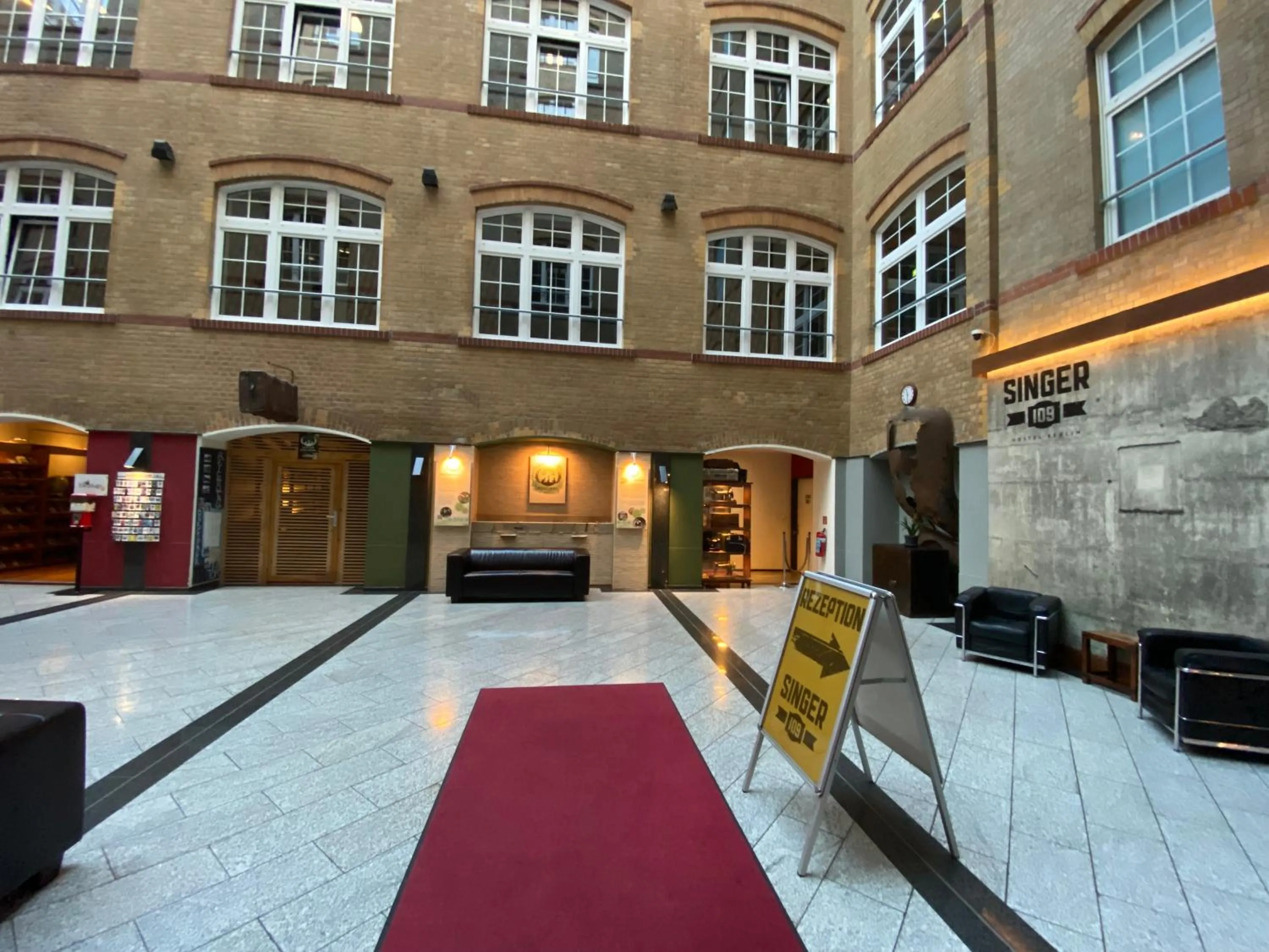 Property building in Singer109 Hostel, Hotel & Apartment