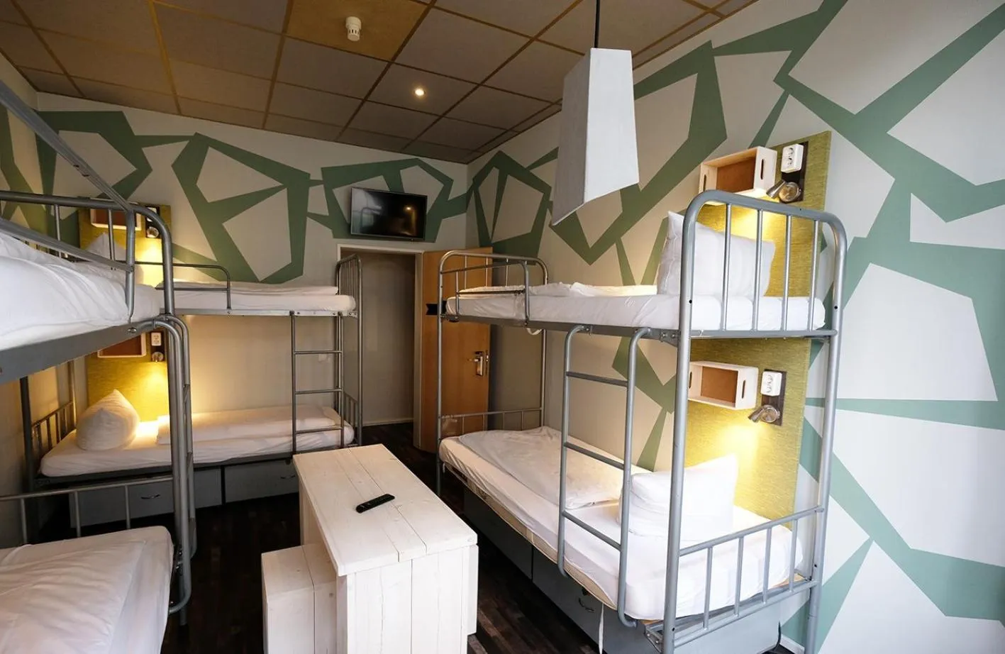 Bedroom, Bed in Singer109 Hostel, Hotel & Apartment