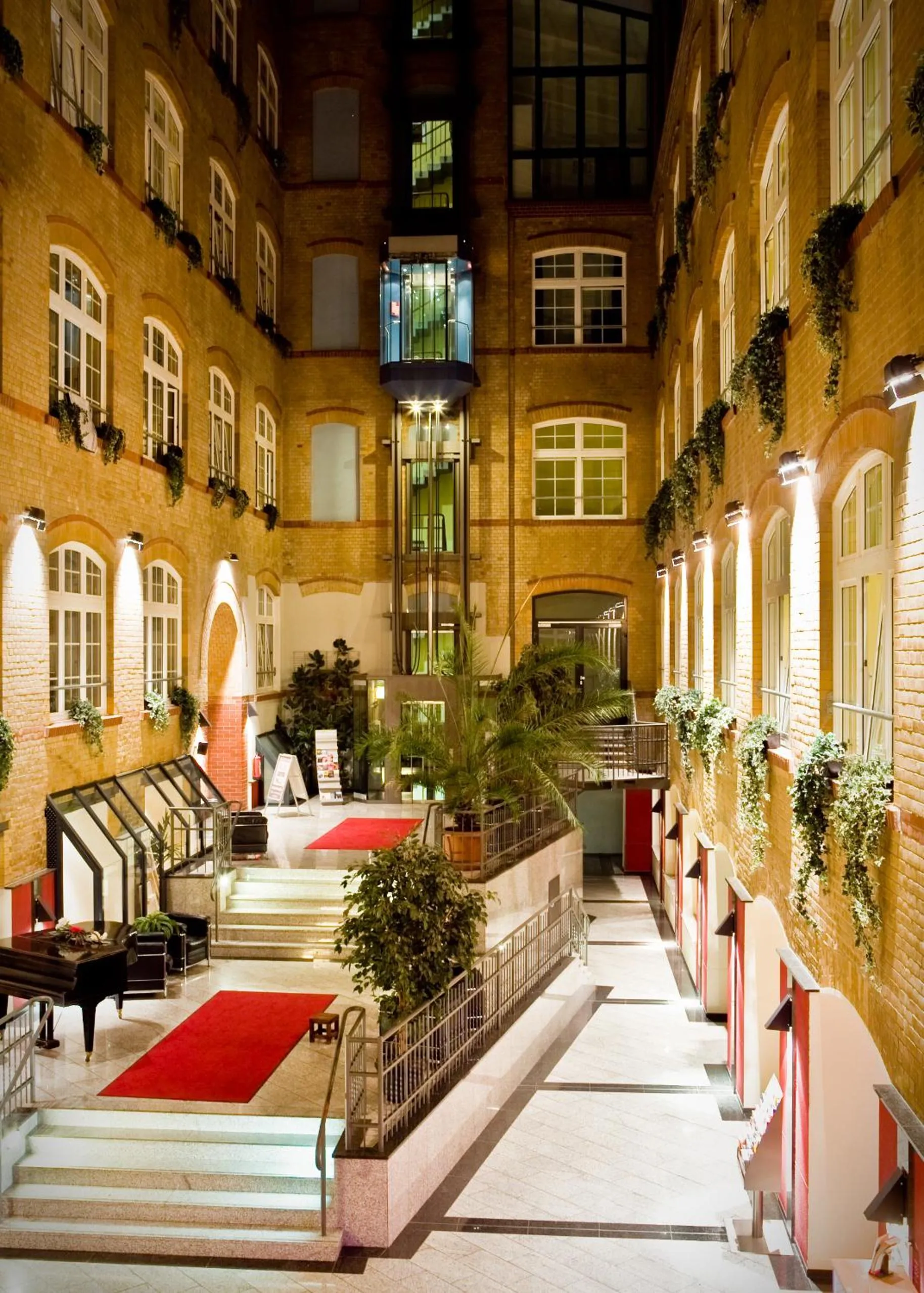 Property building in Singer109 Hostel, Hotel & Apartment