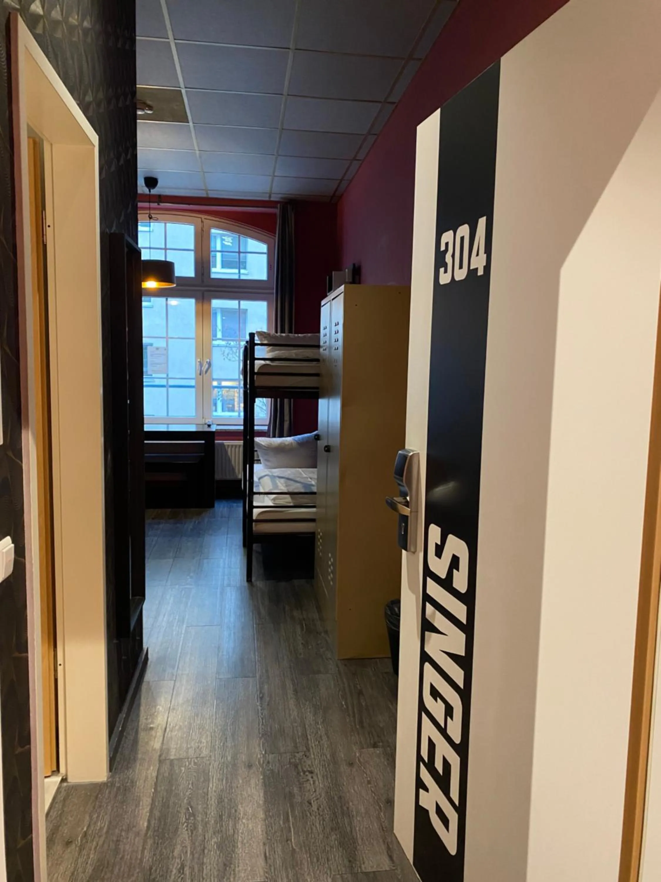 Photo of the whole room, Bed in Singer109 Hostel, Hotel & Apartment