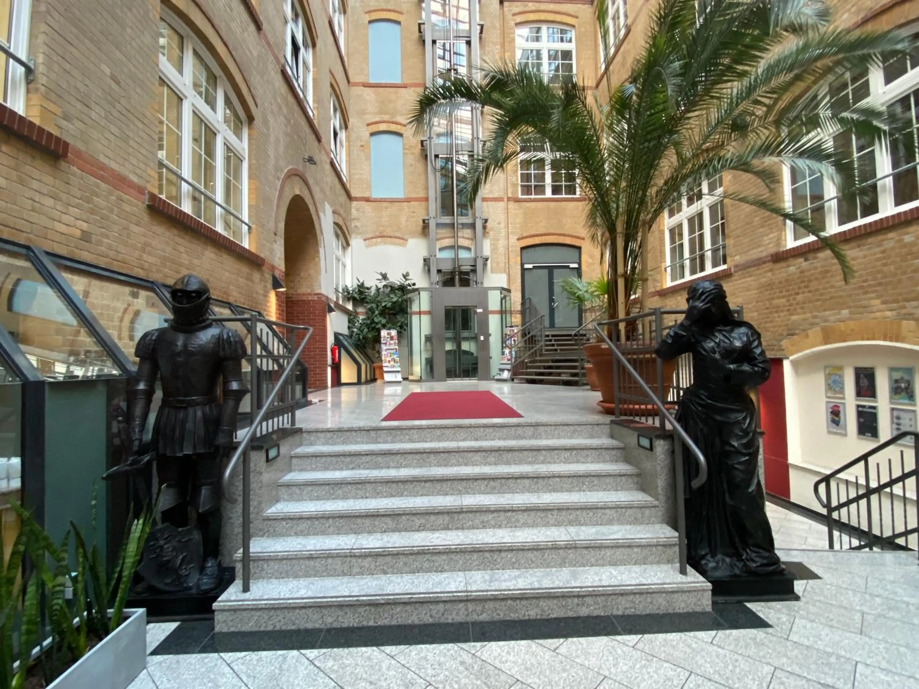 Property building in Singer109 Hostel, Hotel & Apartment