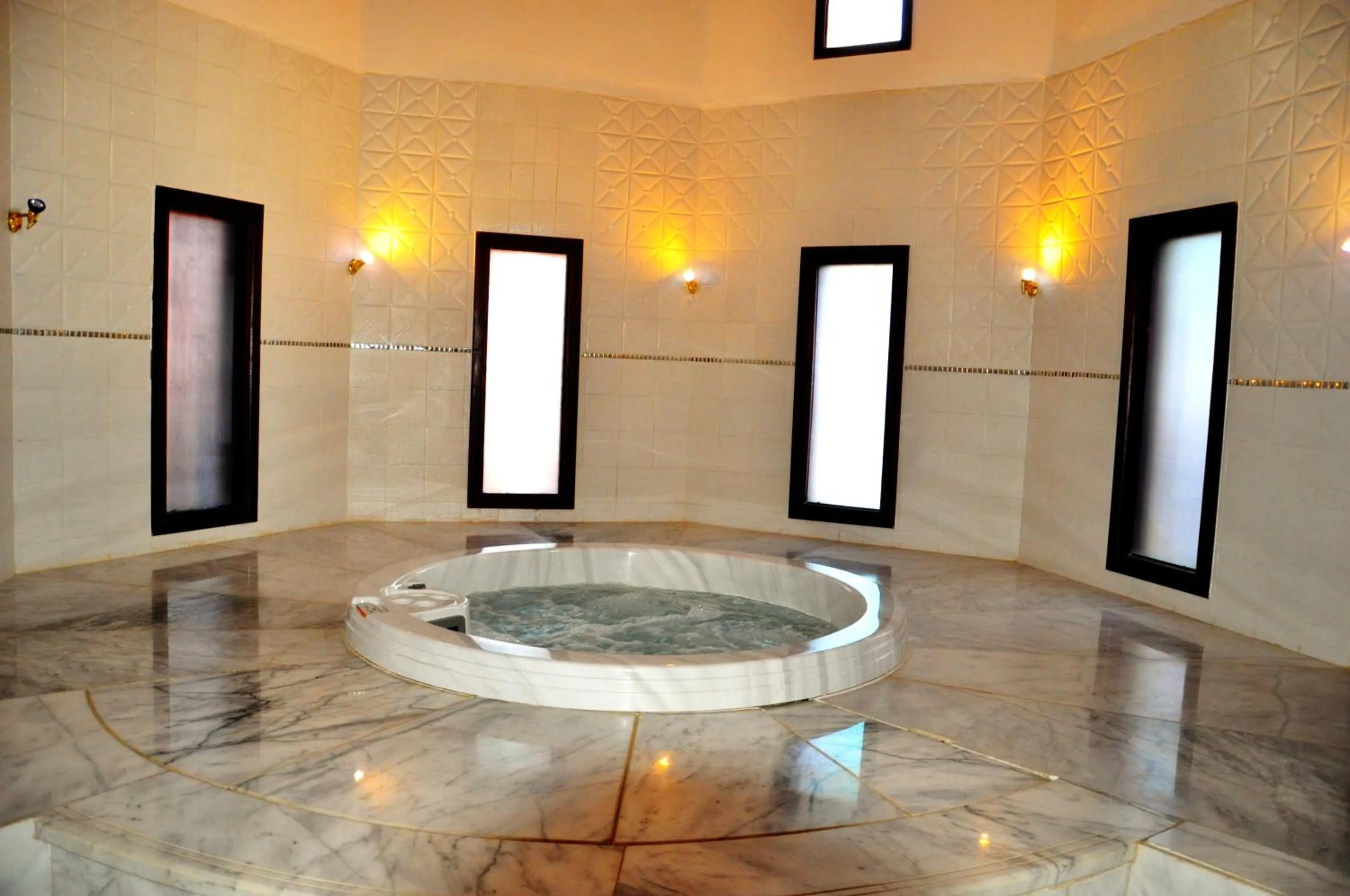 Hot Tub in ONATTI Beach Resort - Marsa Alam