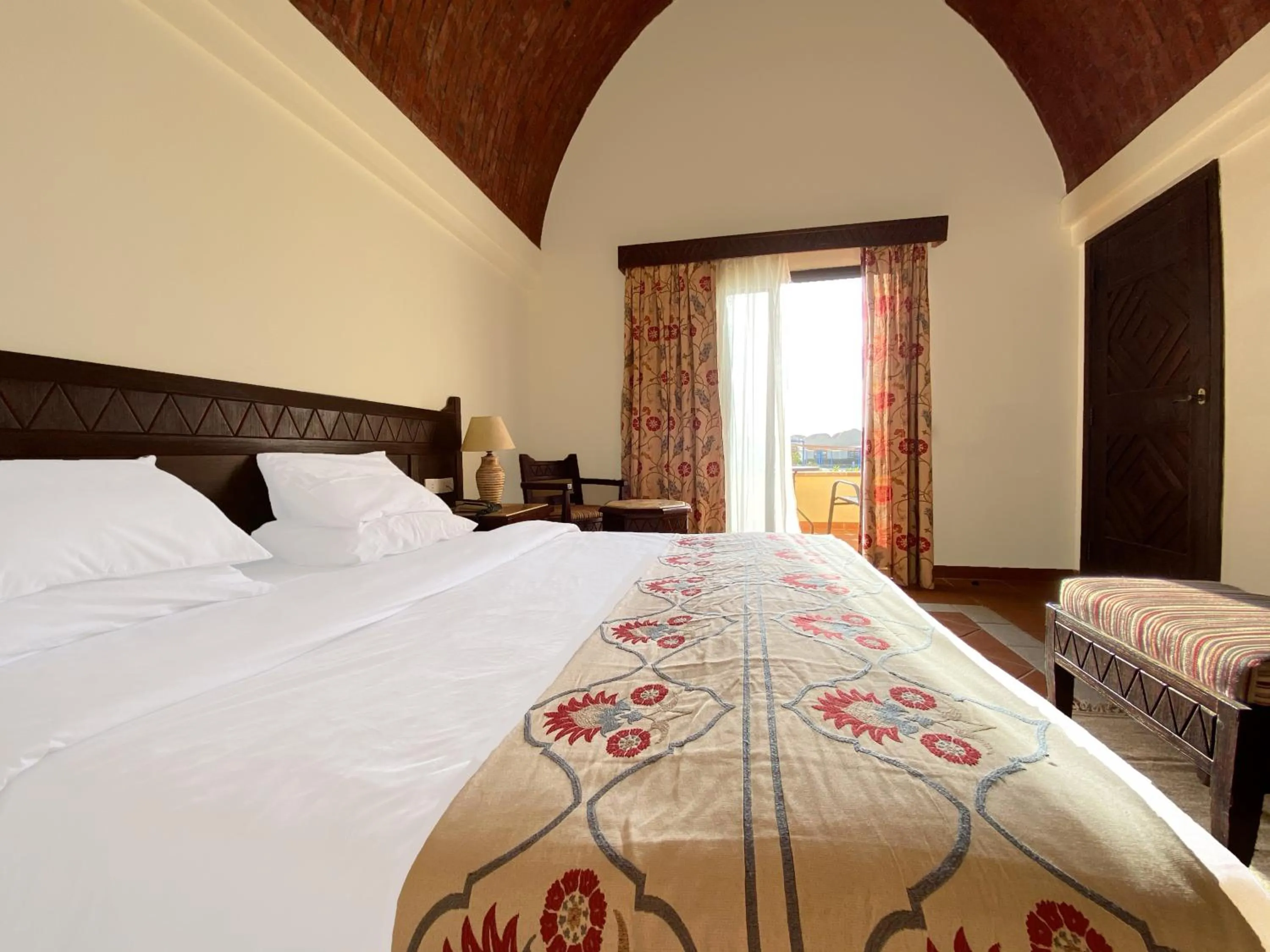 Bedroom, Bed in ONATTI Beach Resort - Marsa Alam