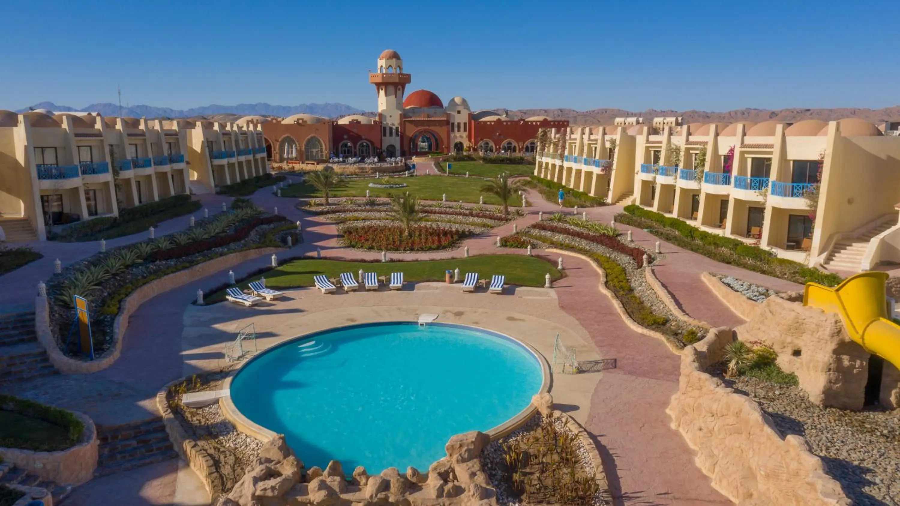Swimming pool in ONATTI Beach Resort - Marsa Alam