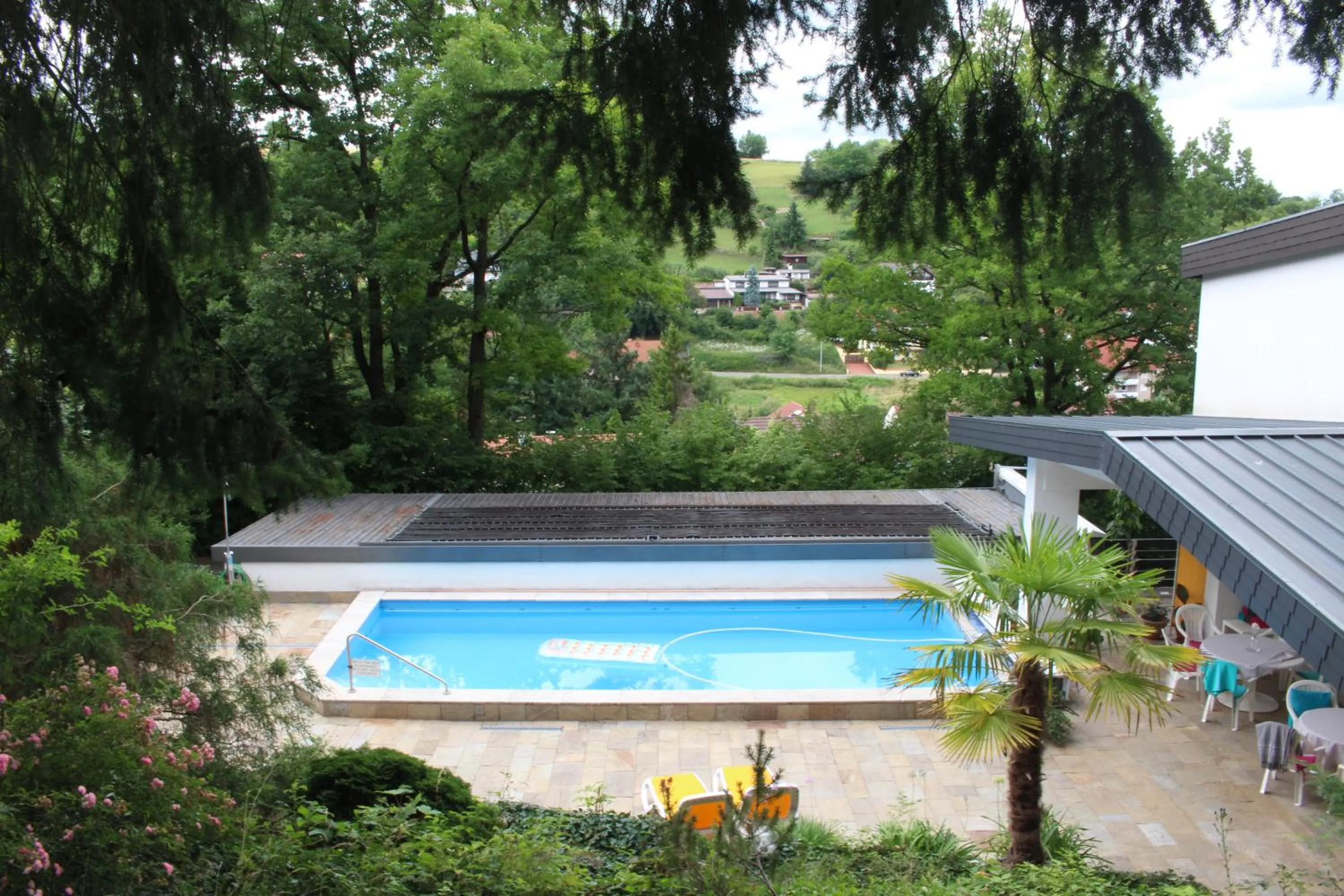 Pool view in Haus am Wald