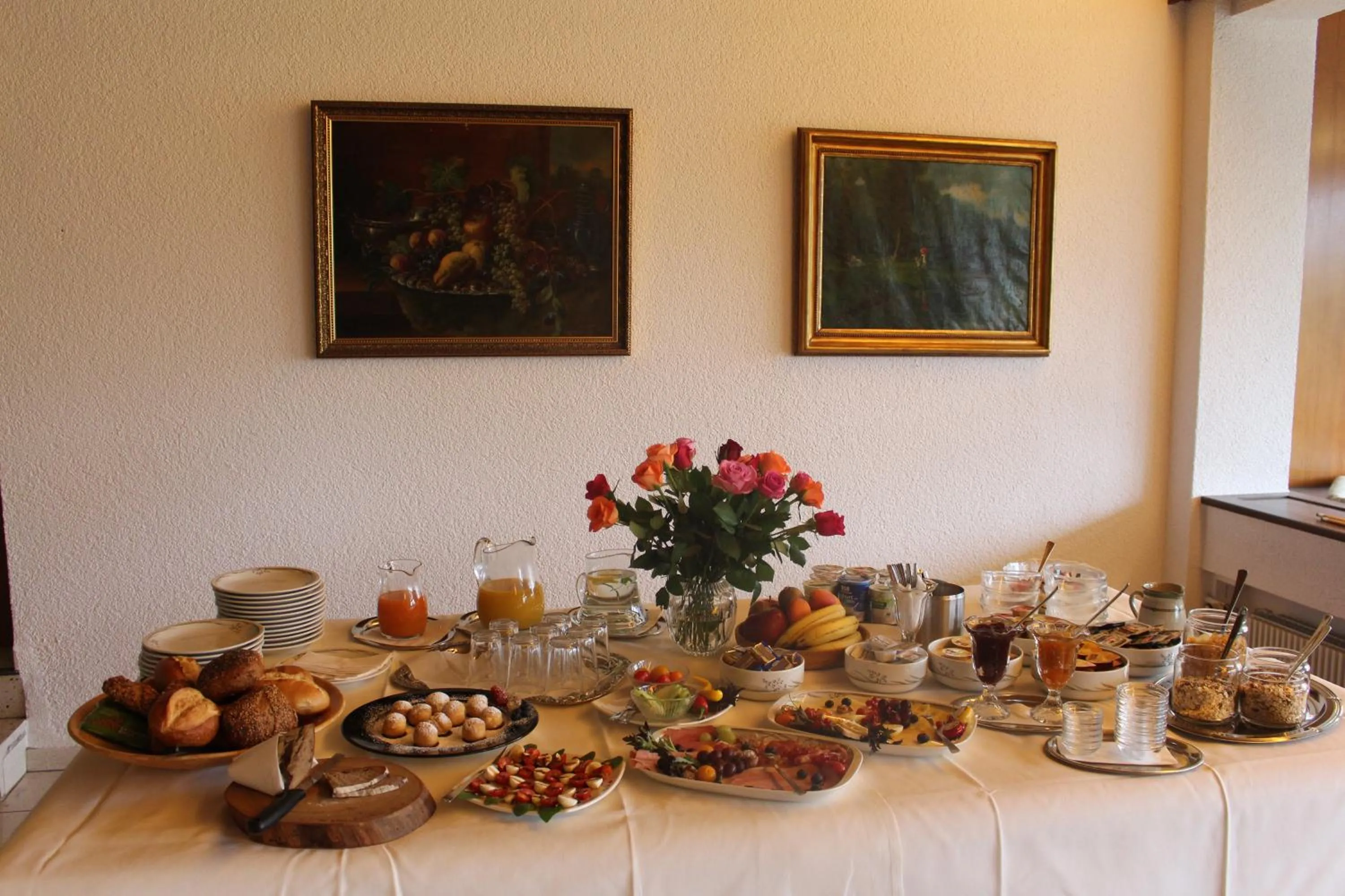 Food and drinks in Haus am Wald
