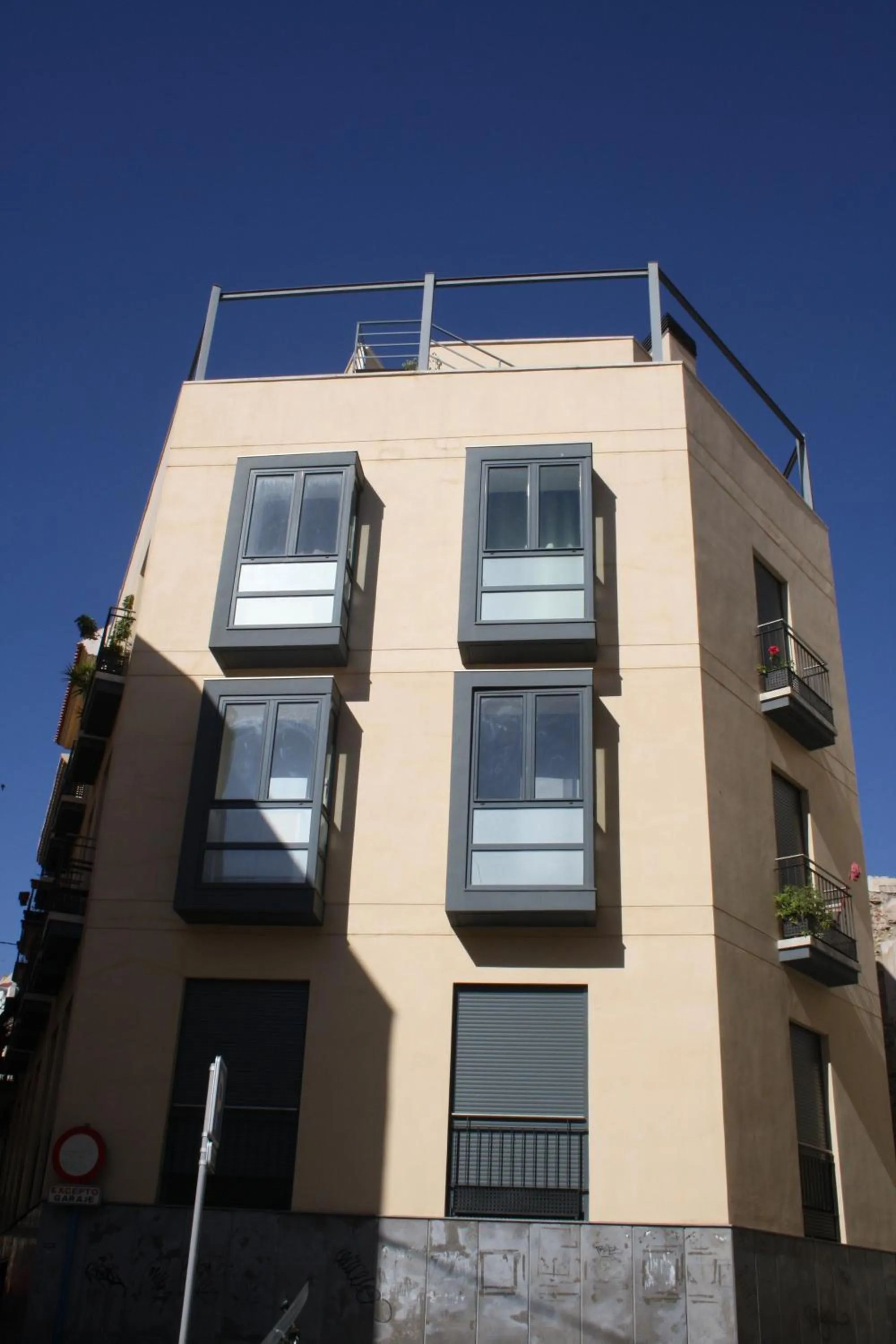 Property building in Apartamento El Carmen by Be Alicante