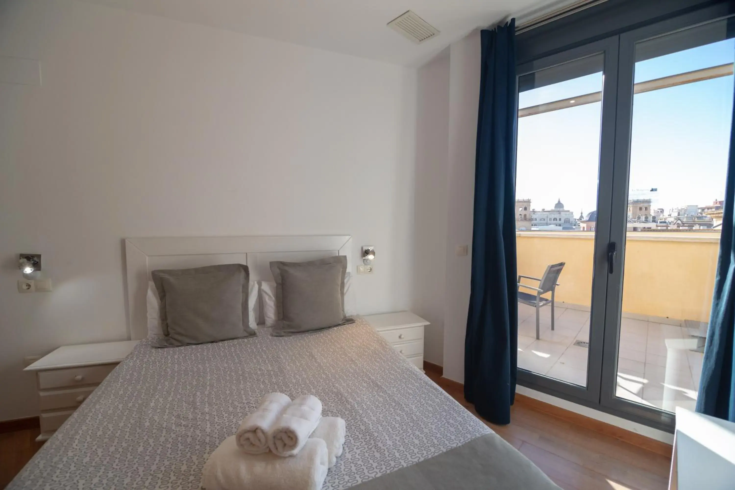 Bed in Apartamento El Carmen by Be Alicante Bed in Apartamento El Carmen by Be Alicante