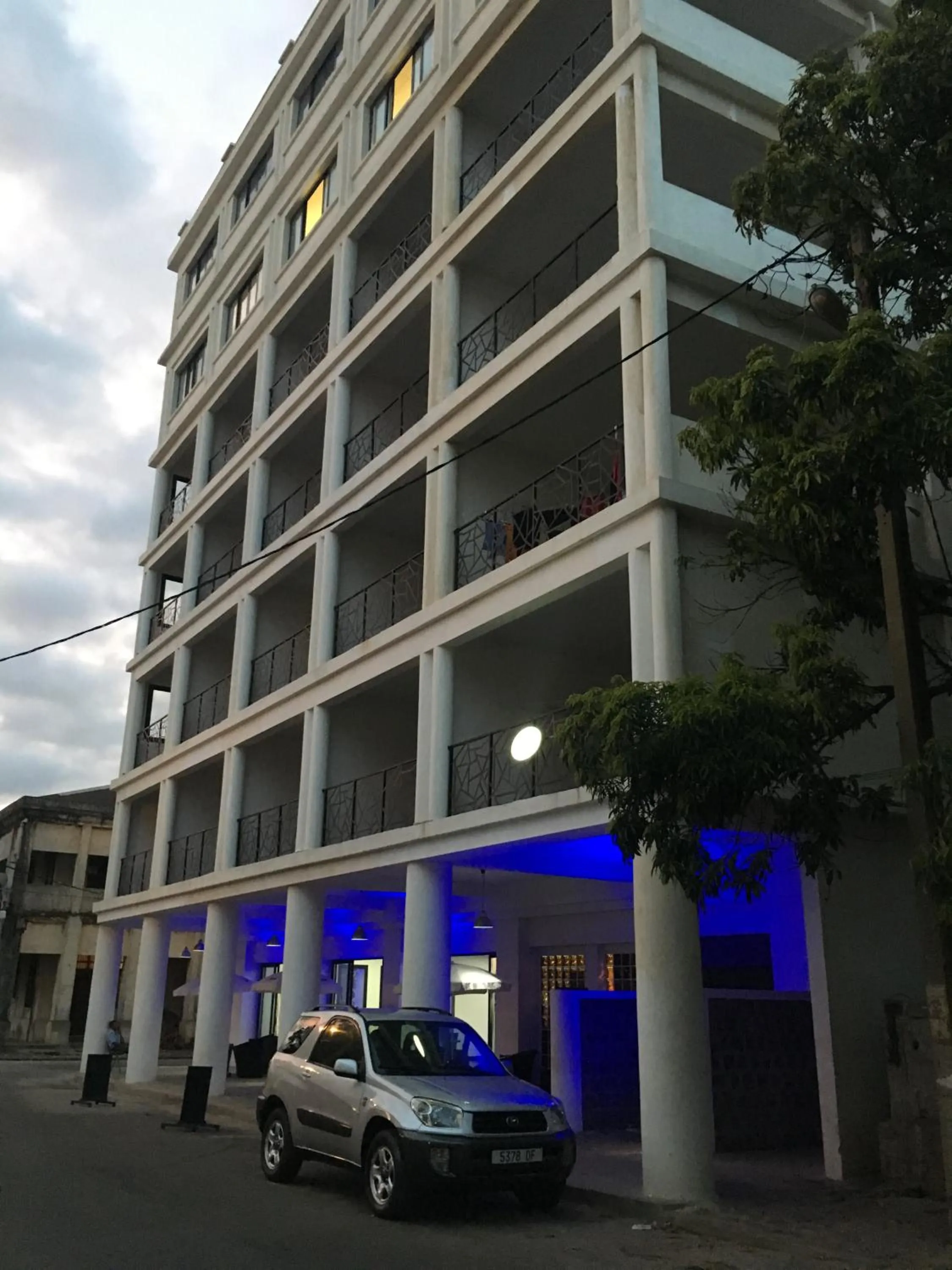 Property building in Hotel de la Poste