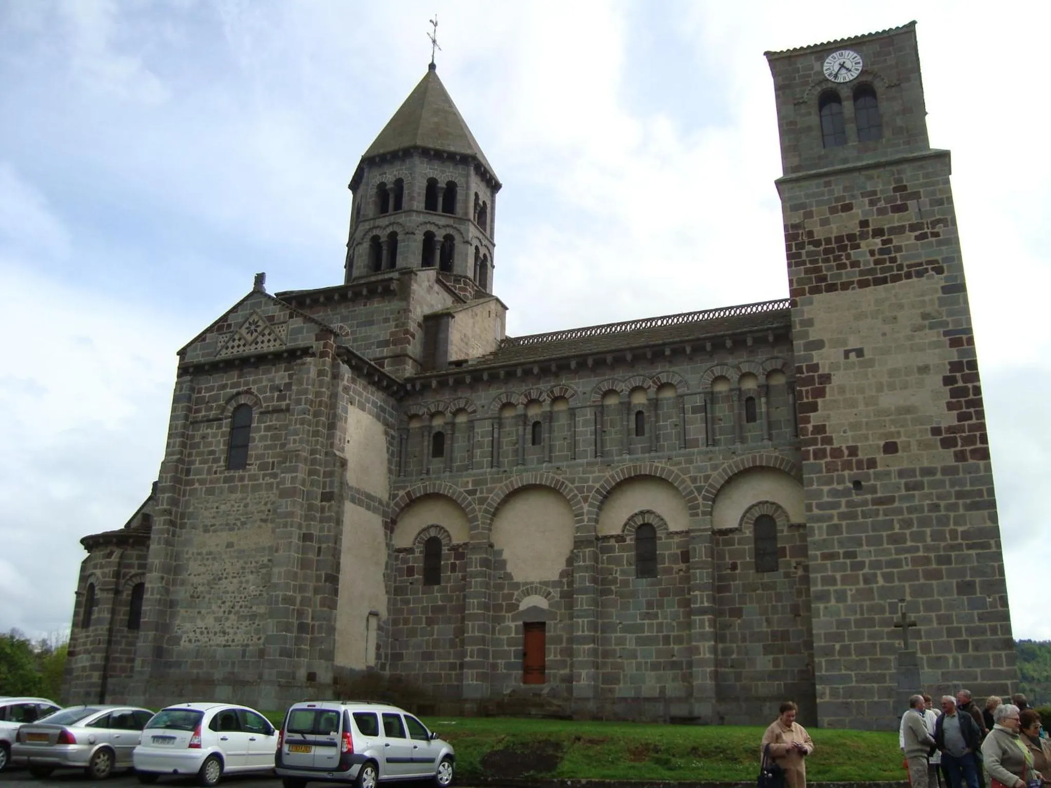 Off site in Gergovia