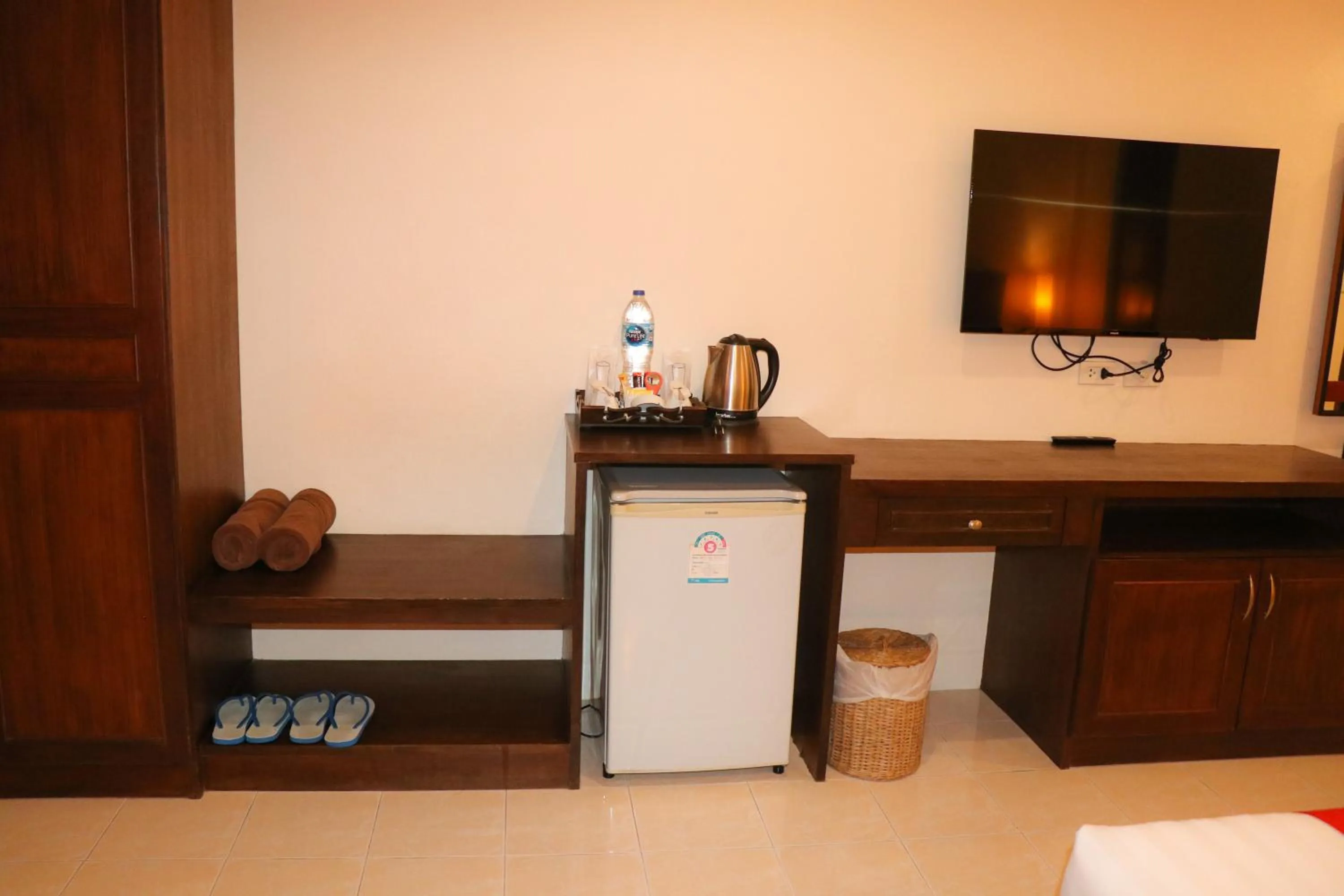 Coffee/tea facilities in Andaman Seaside Resort Bangtao Beach