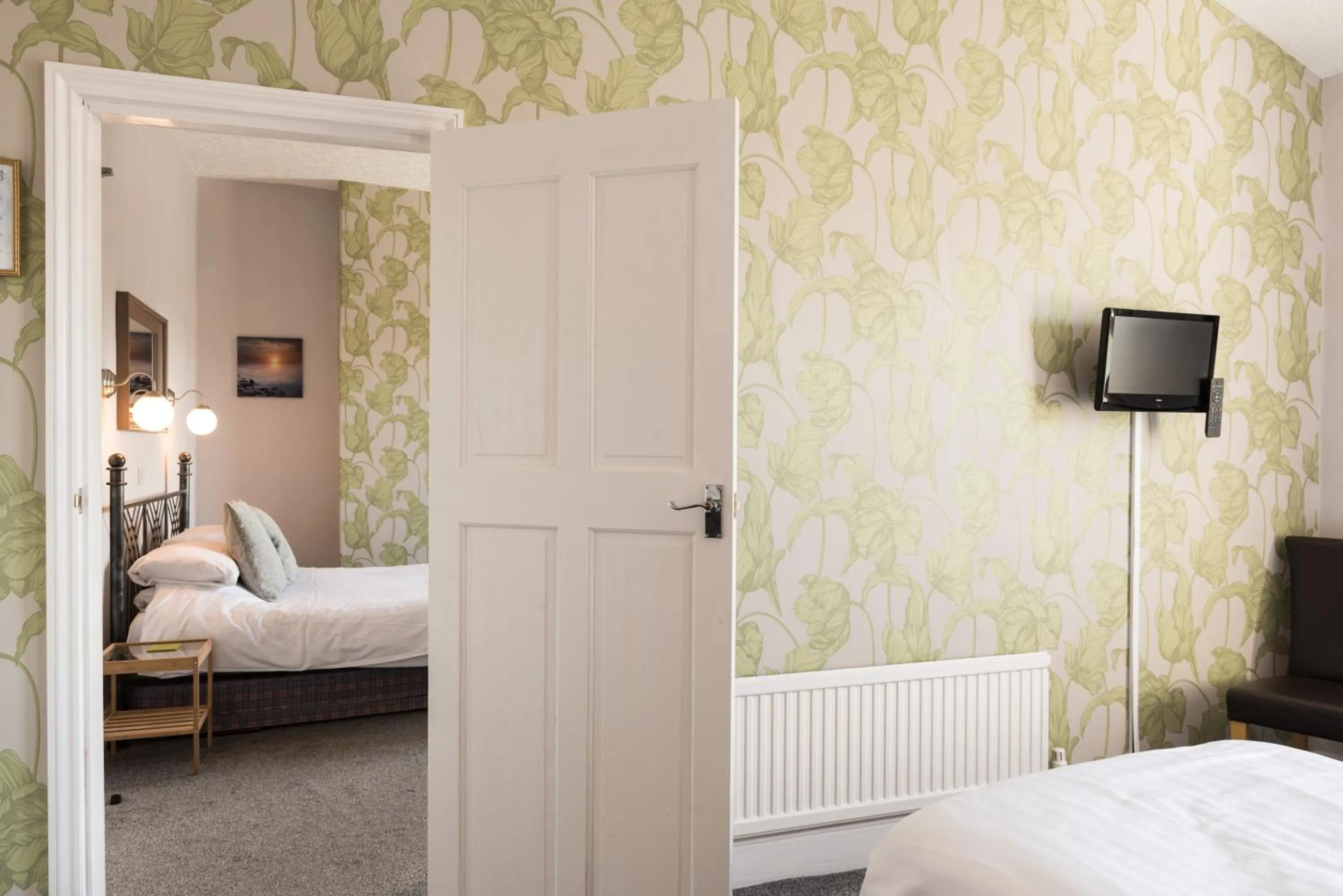 Other, Bed in The Grafton Guest House