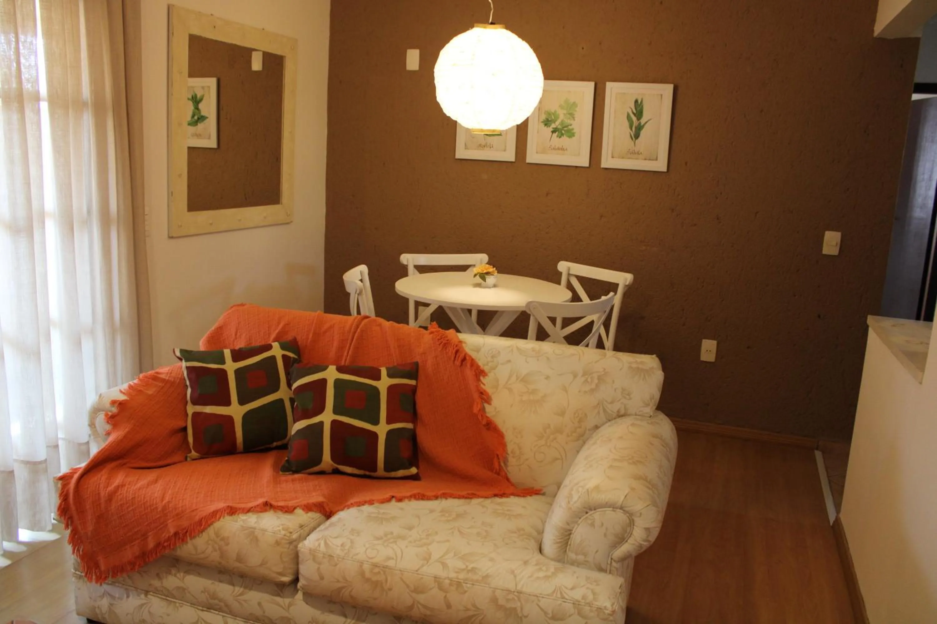 Living room in Pousada Dom Capudi