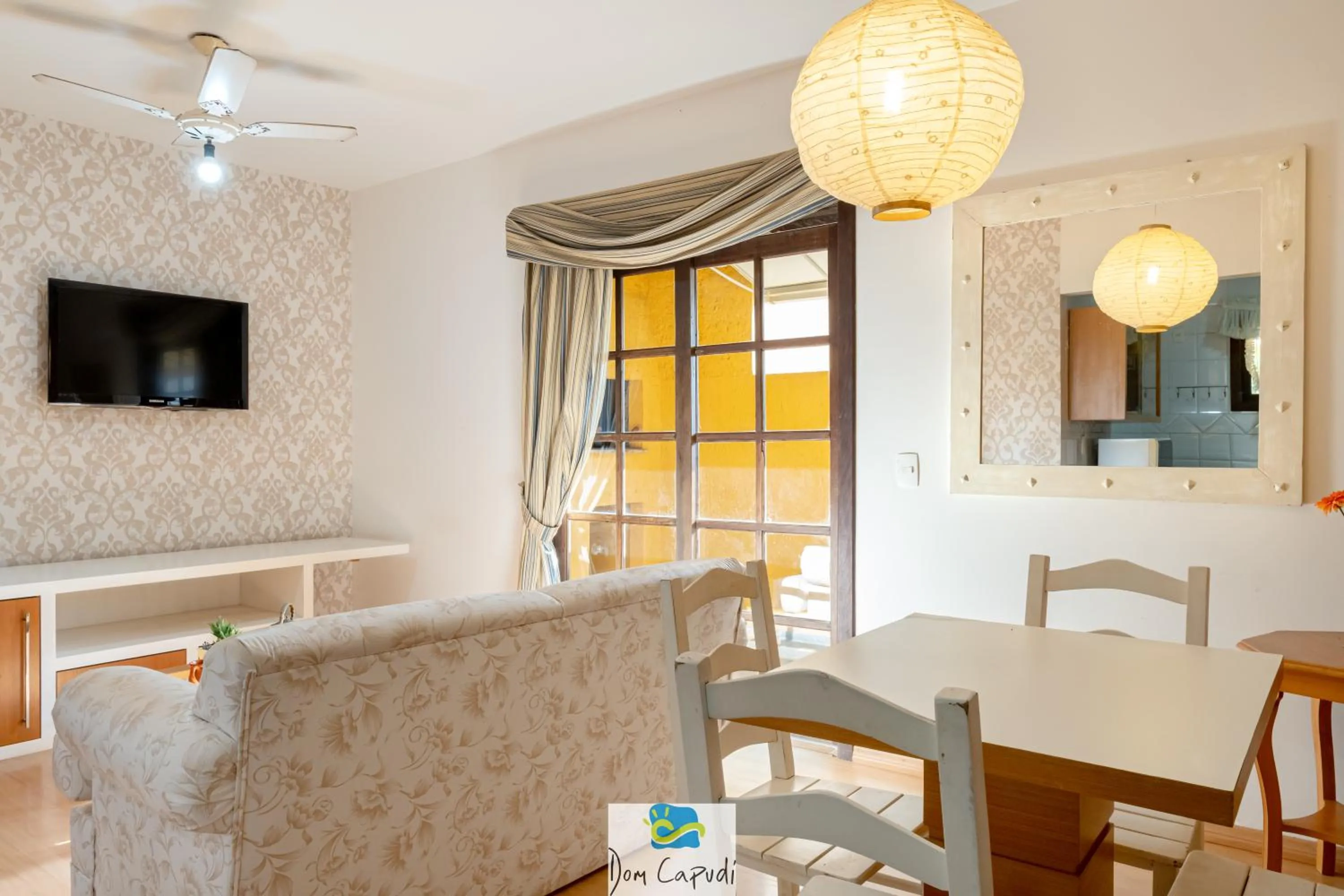 Living room in Pousada Dom Capudi