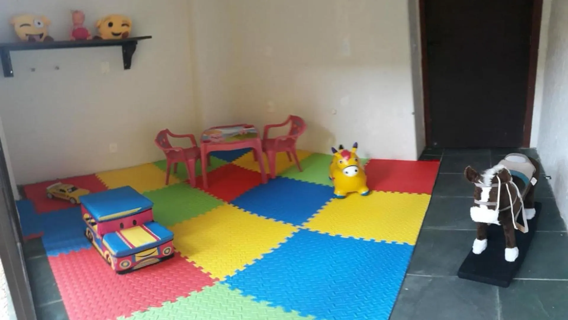 Kids's club, Bed in Pousada Dom Capudi