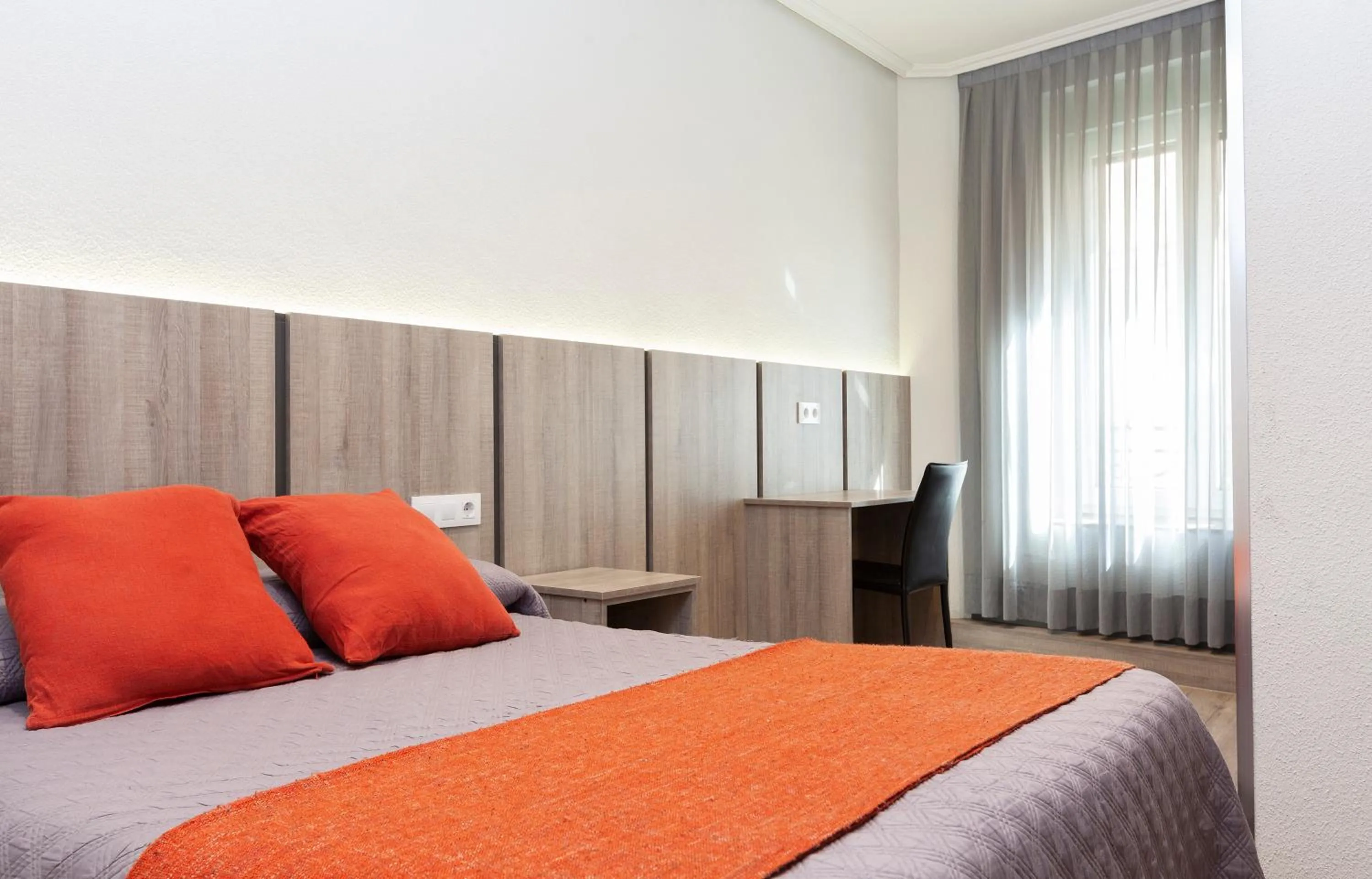 Photo of the whole room, Bed in Hostal María Luisa