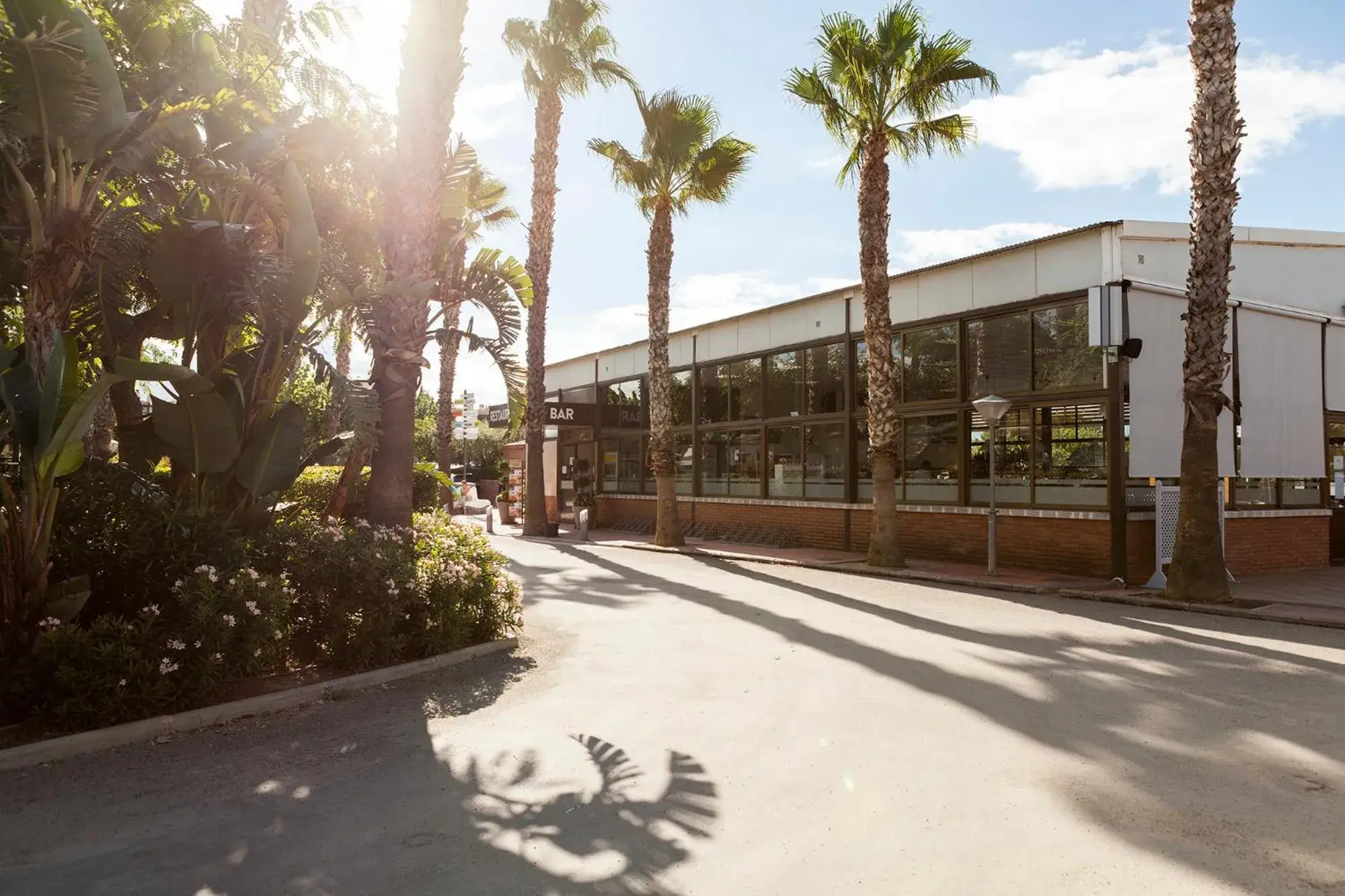 Restaurant/places to eat in Camping Platja Cambrils Restaurant/places to eat in Camping Platja Cambrils