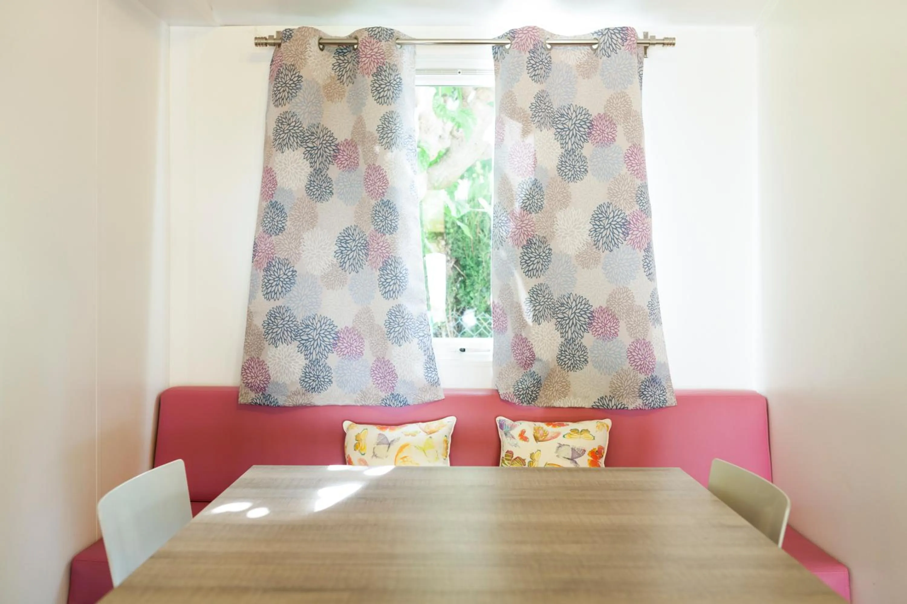 Dining area in Camping Platja Cambrils