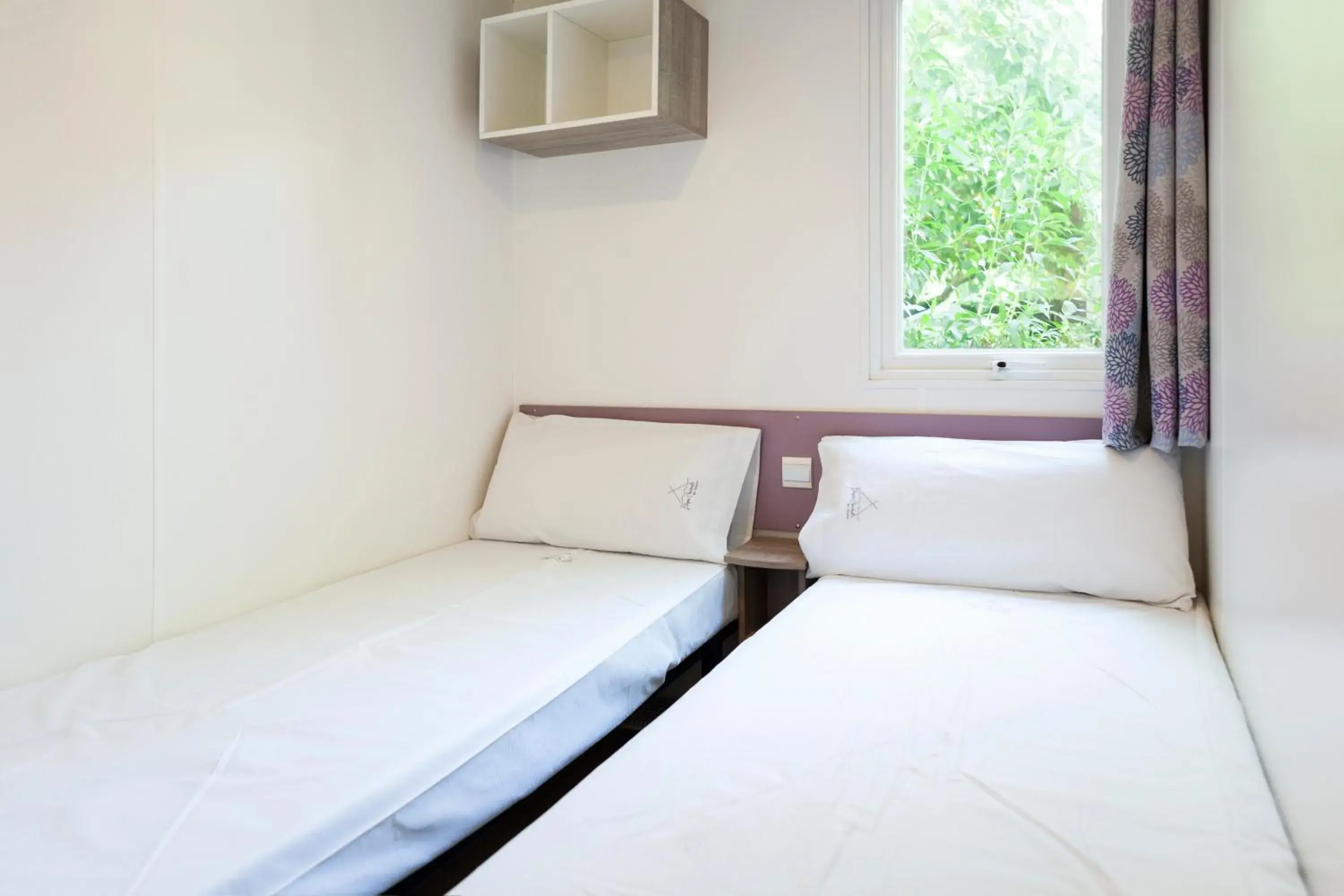 Bed in Camping Platja Cambrils Bed in Camping Platja Cambrils