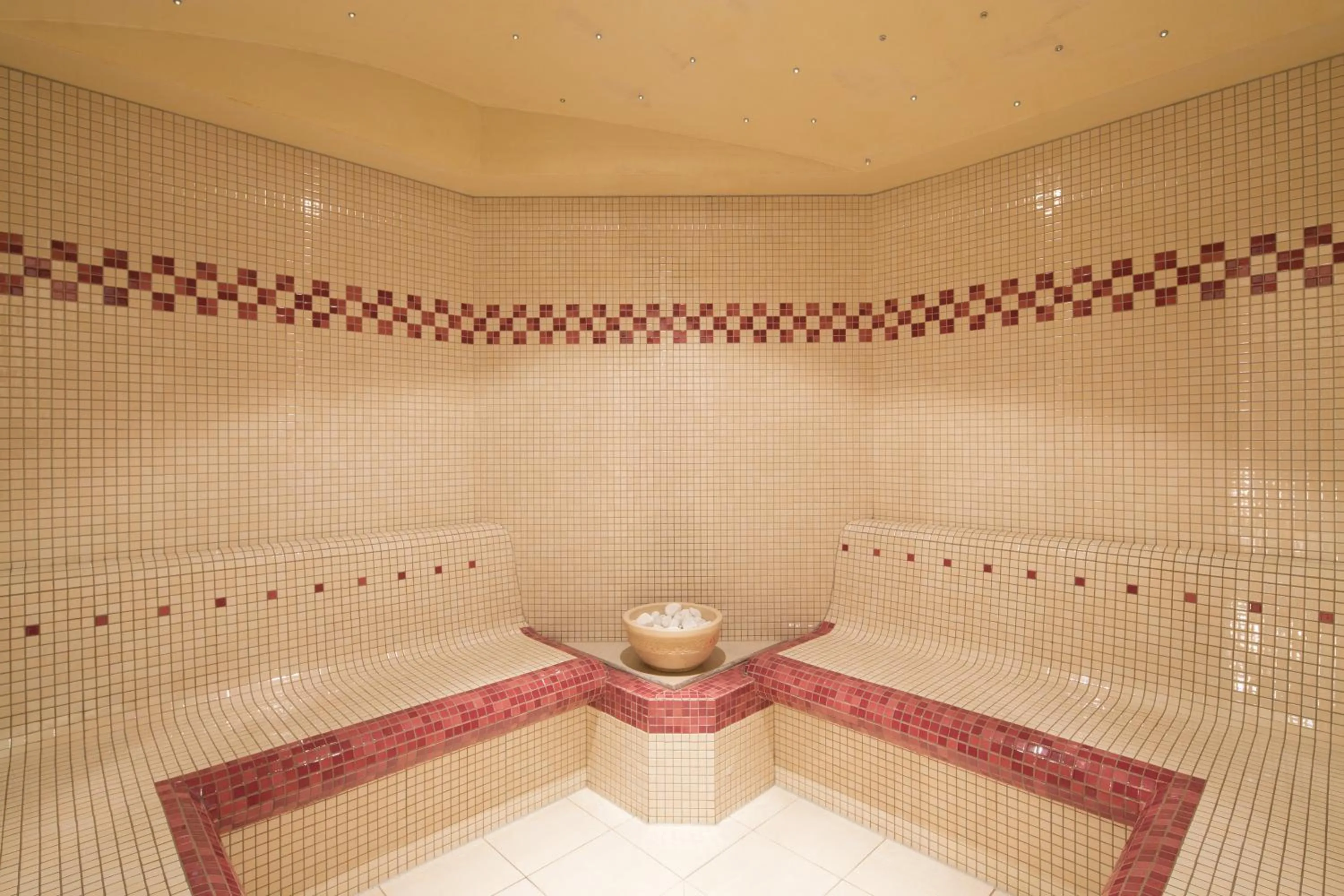 Steam room in Vital Sporthotel Kristall