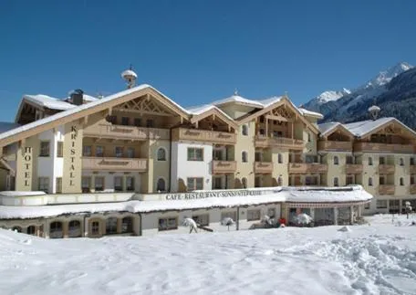 Facade/entrance in Vital Sporthotel Kristall