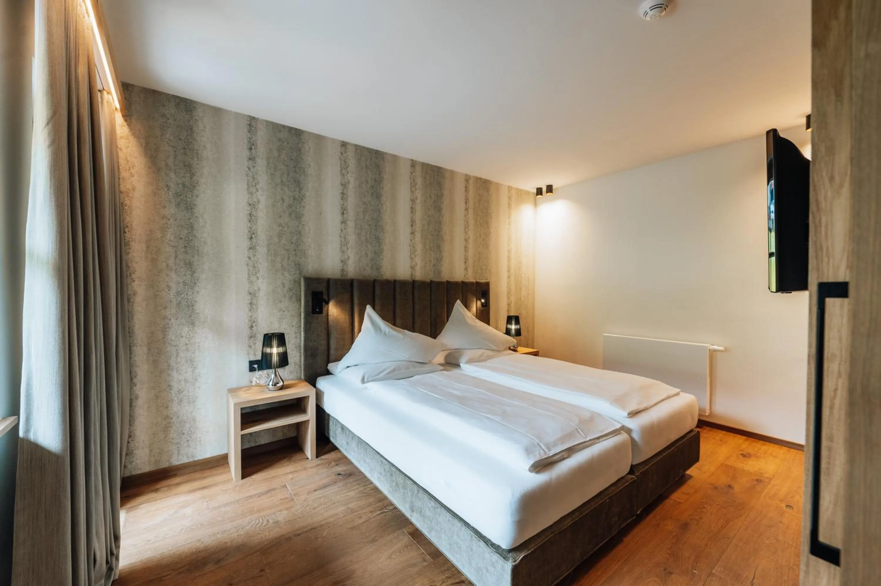 Bedroom, Bed in Vital Sporthotel Kristall