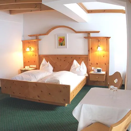 Bedroom, Bed in Vital Sporthotel Kristall