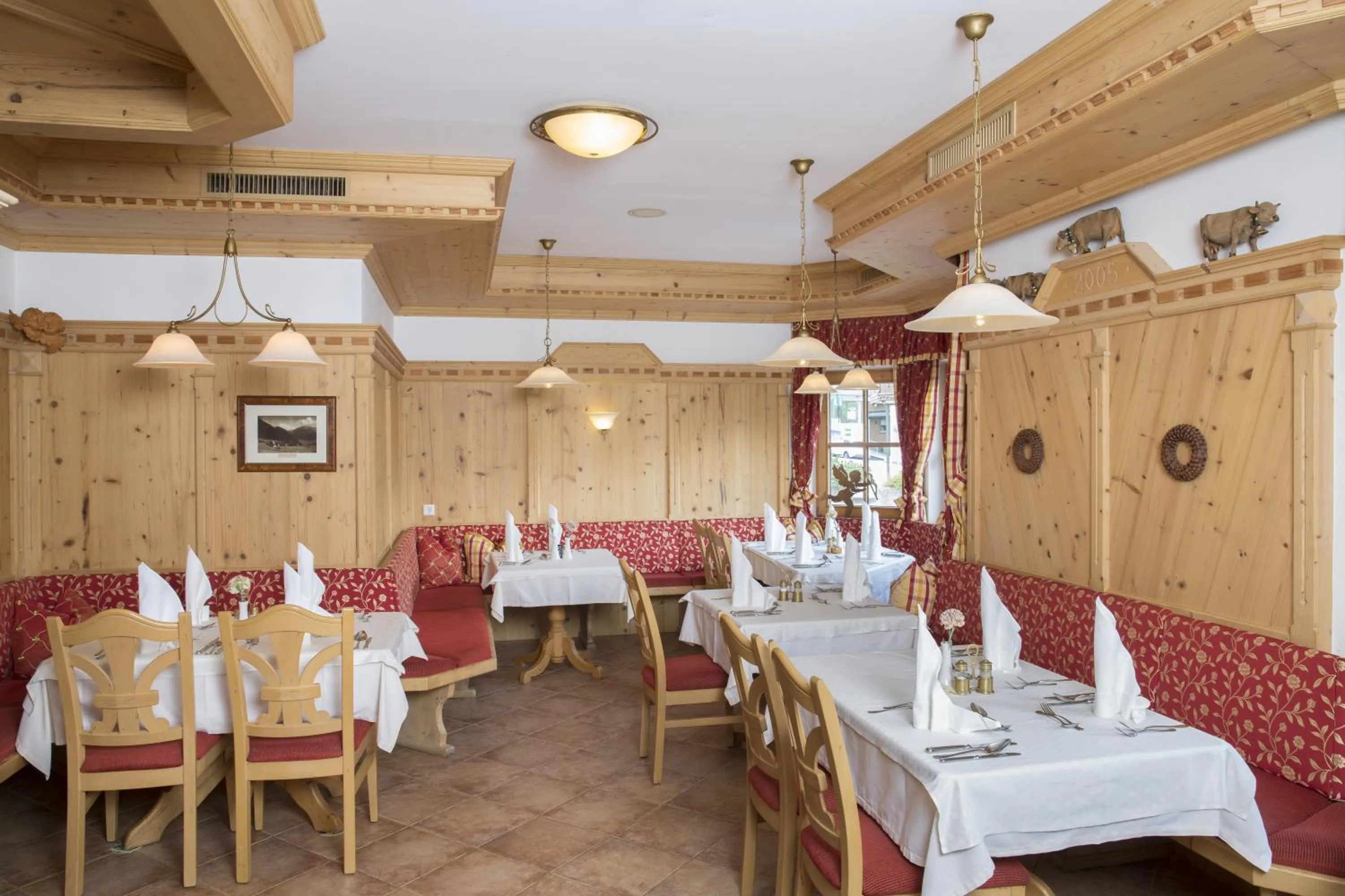 Restaurant/places to eat in Vital Sporthotel Kristall