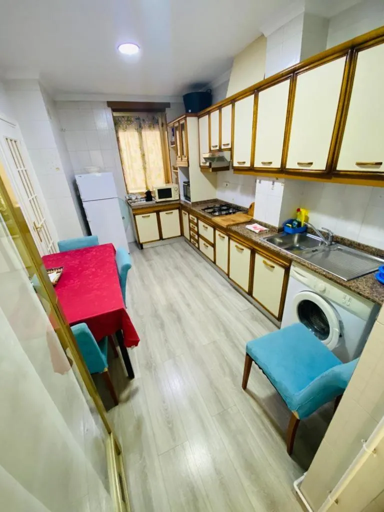 Kitchen or kitchenette in Pensión Antonio Guesthouse