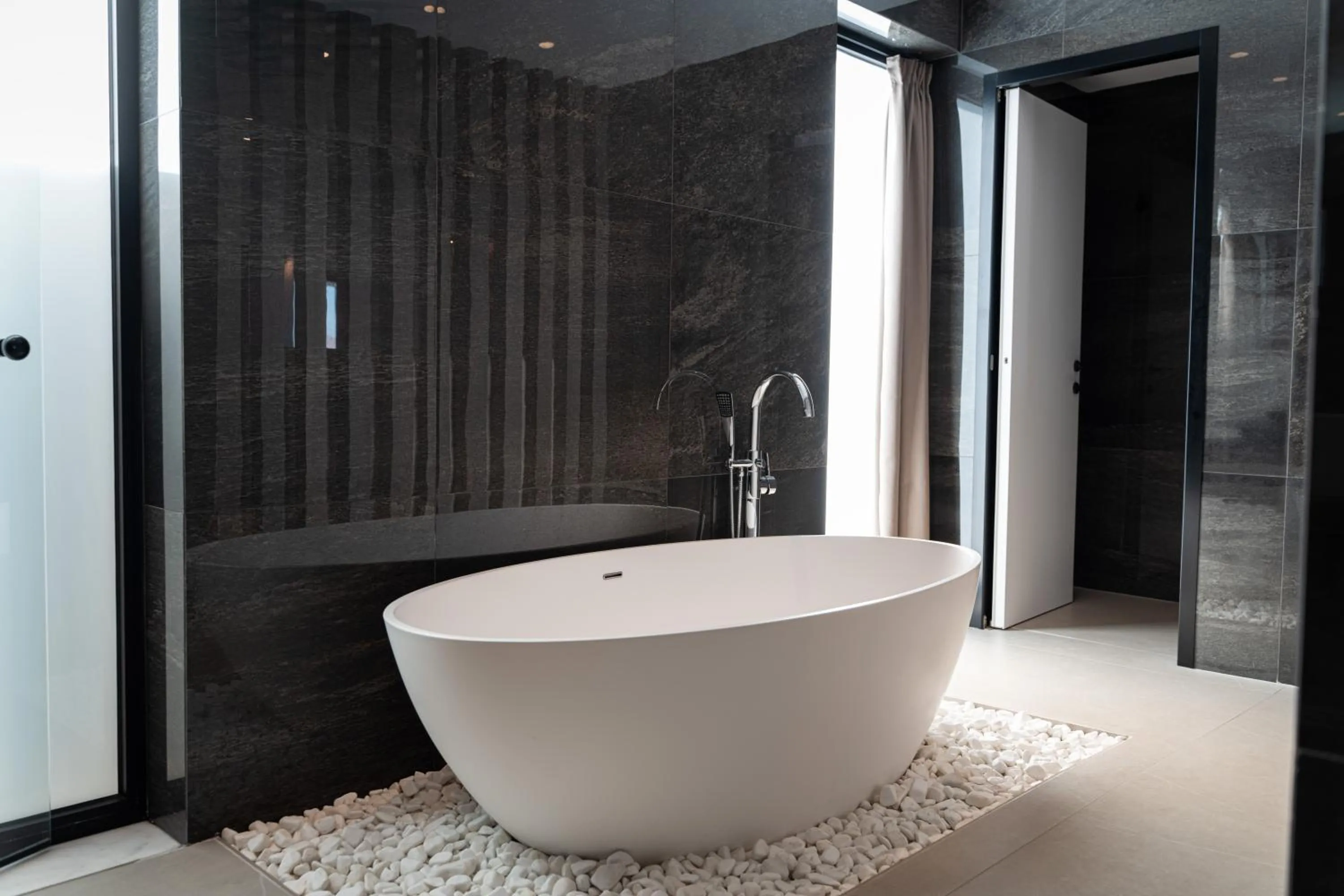 Bathroom in Lango Design Hotel & Spa, Adults Only