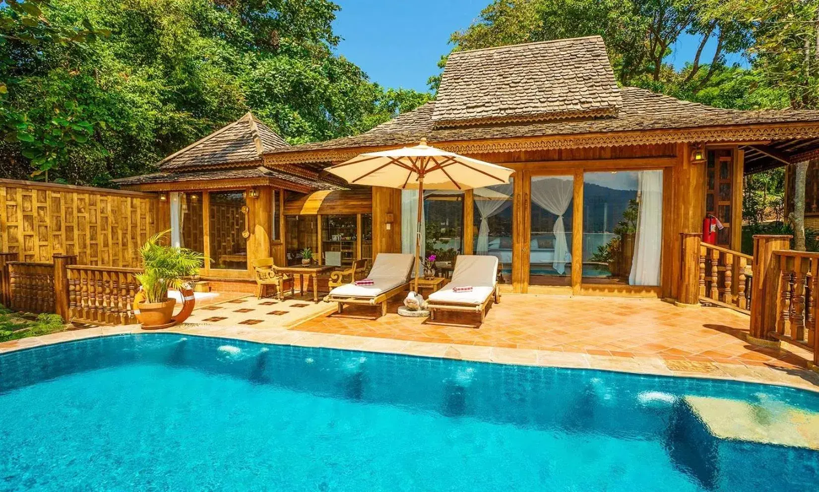 Property building in Santhiya Koh Phangan Resort and Spa Property building in Santhiya Koh Phangan Resort and Spa