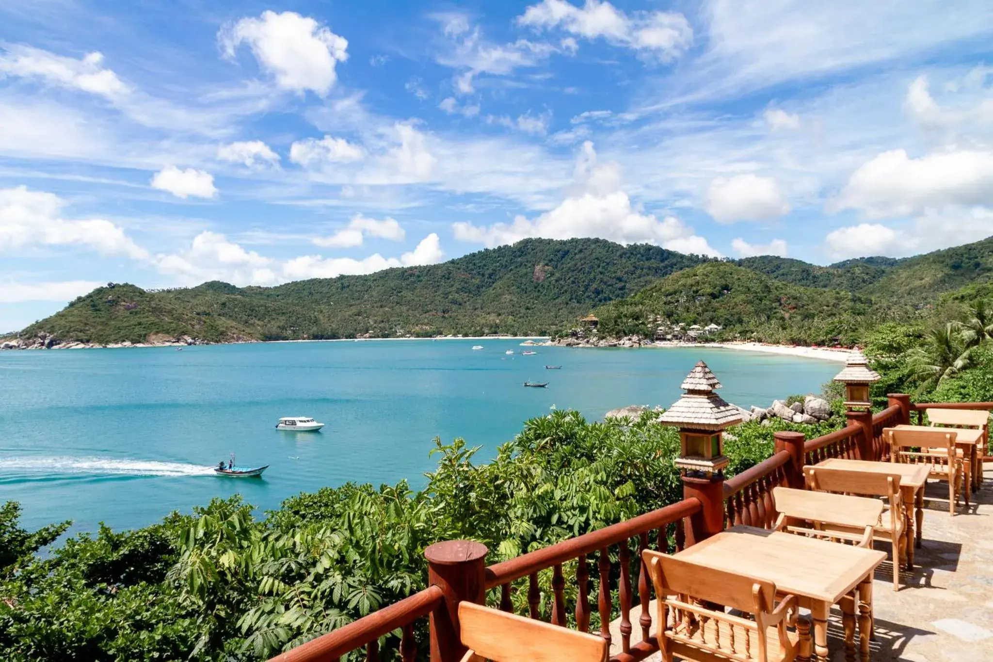 Restaurant/places to eat in Santhiya Koh Phangan Resort and Spa Restaurant/places to eat in Santhiya Koh Phangan Resort and Spa