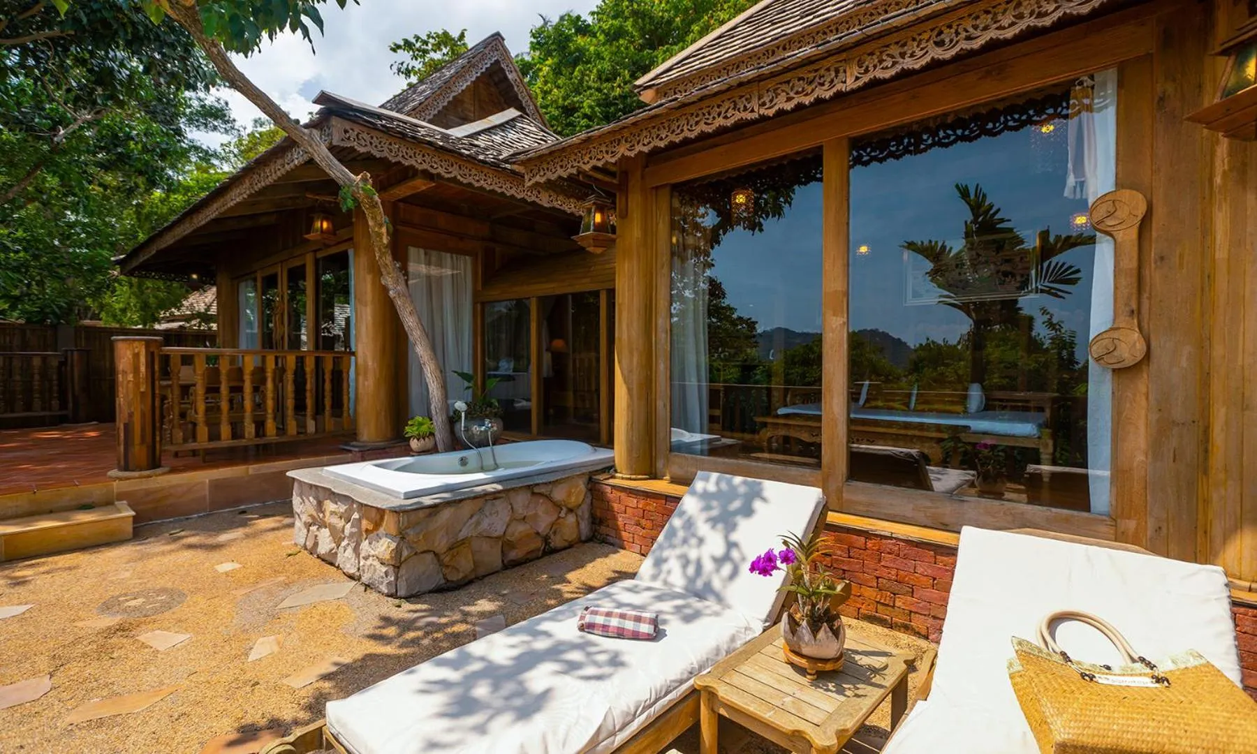 Balcony/Terrace in Santhiya Koh Phangan Resort and Spa