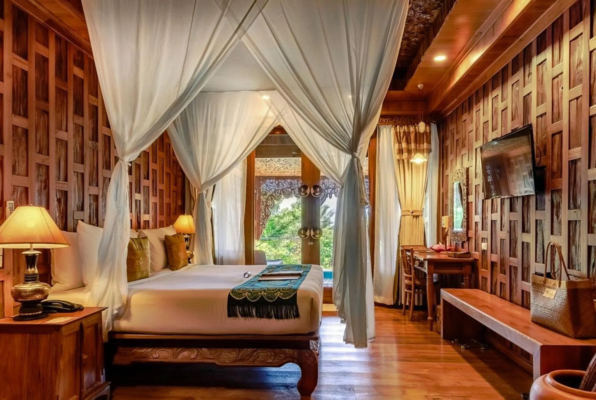 Bedroom, Bed in Santhiya Koh Phangan Resort and Spa