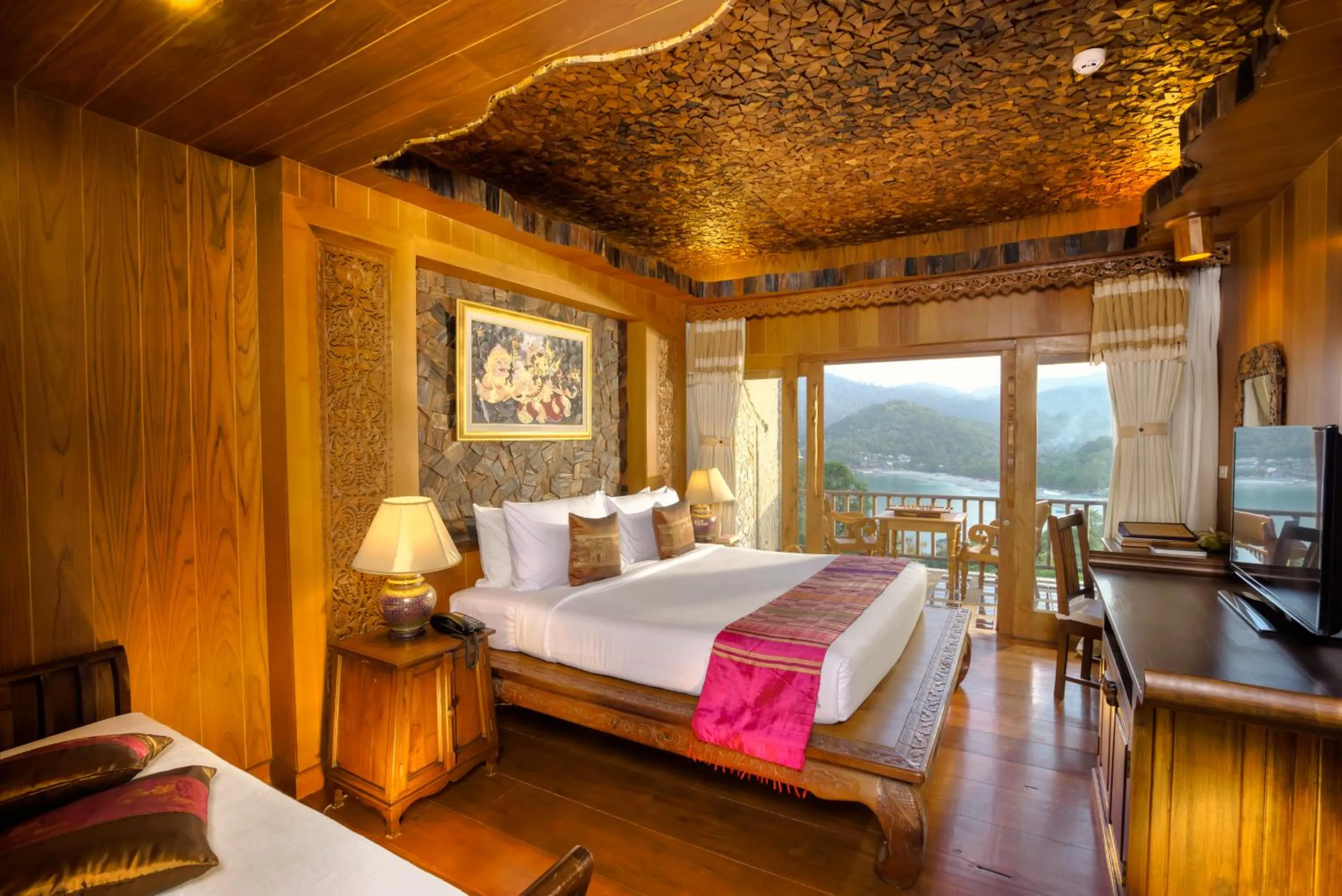 Balcony/Terrace, Bed in Santhiya Koh Phangan Resort and Spa