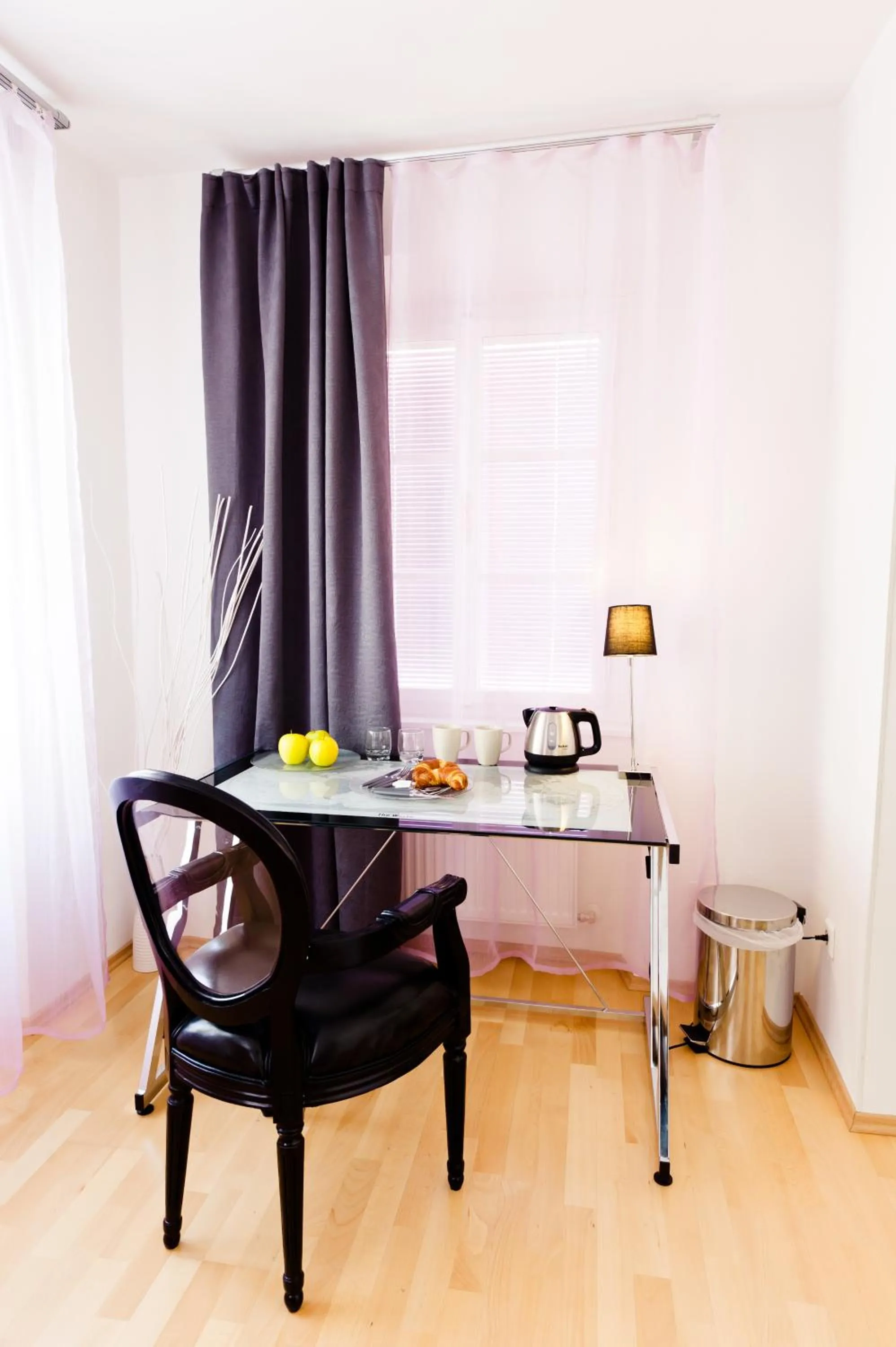 Seating area in VOX Design Hotel